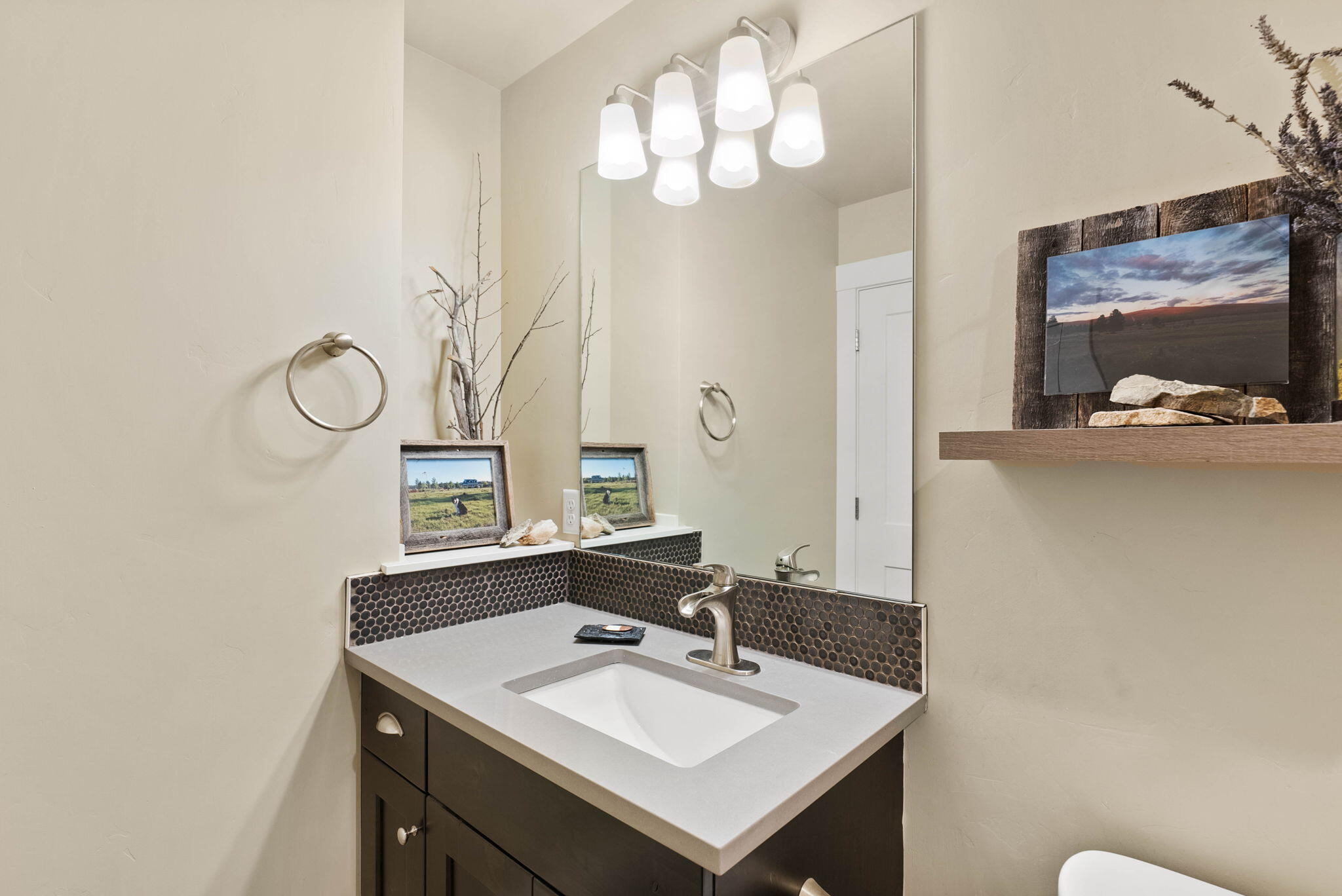 4100 SW Coyote Avenue