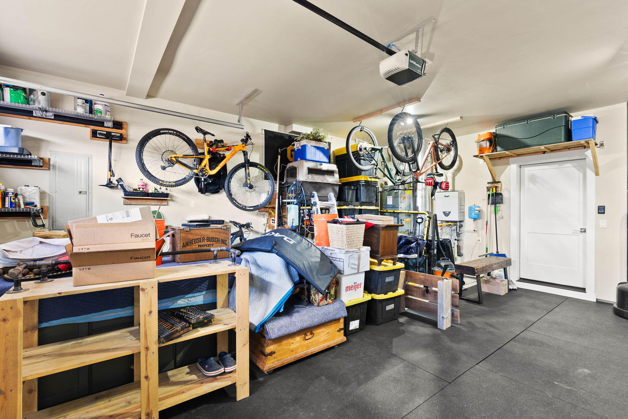 4100 SW Coyote Avenue