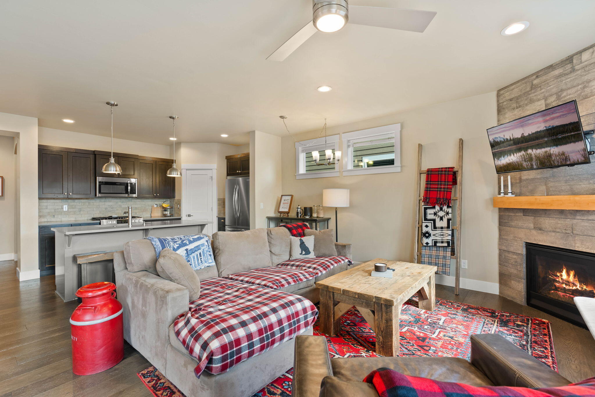 4100 SW Coyote Avenue