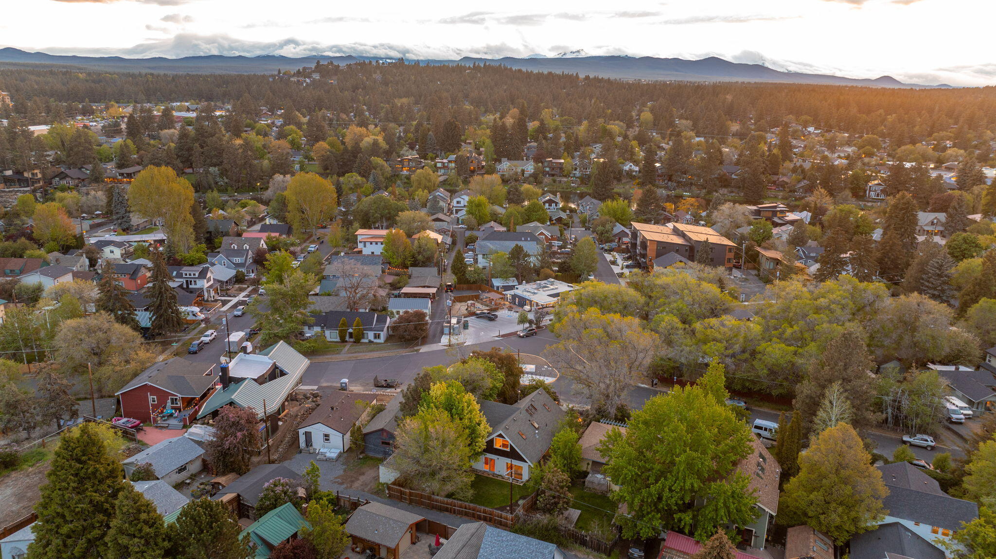 104 NW Congress Street