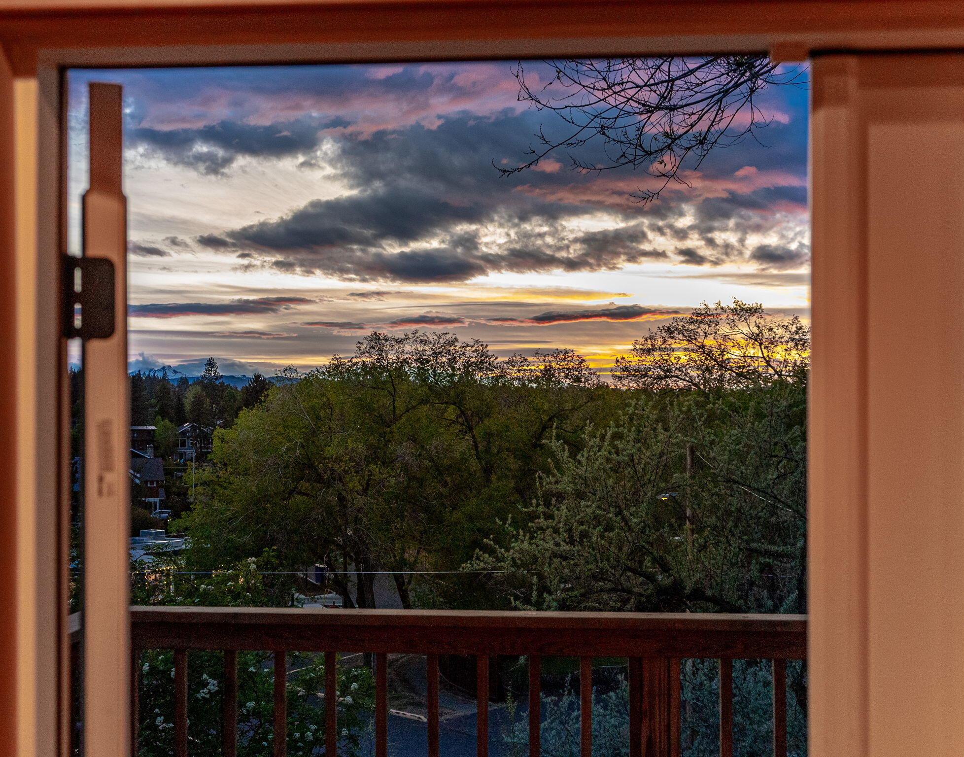 104 NW Congress Street