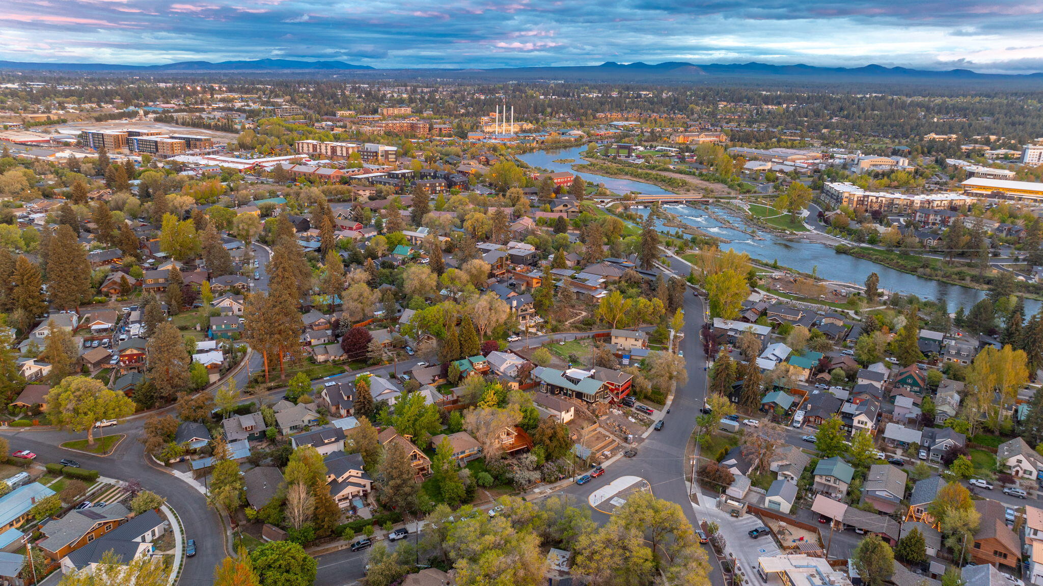 104 NW Congress Street