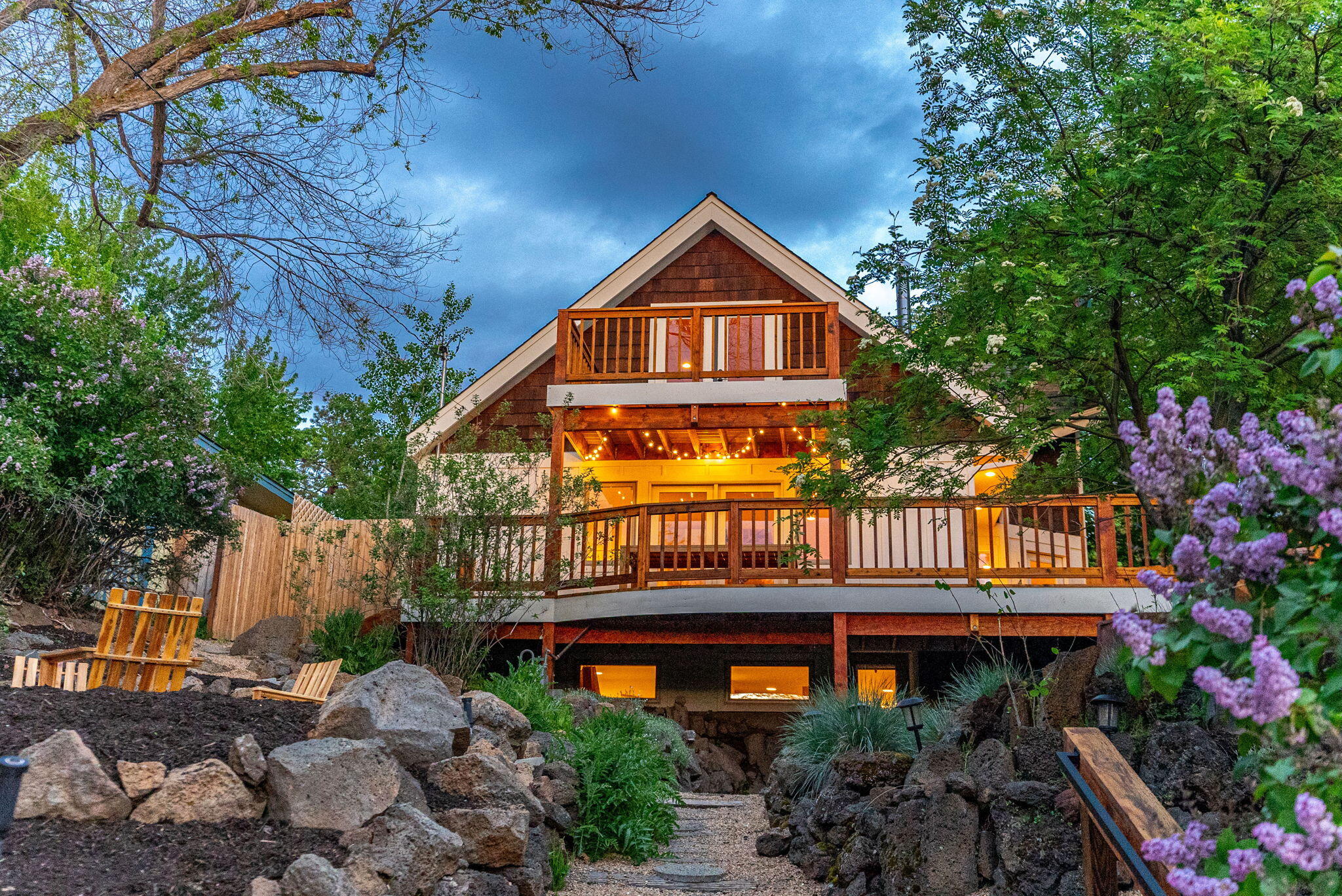 104 NW Congress Street