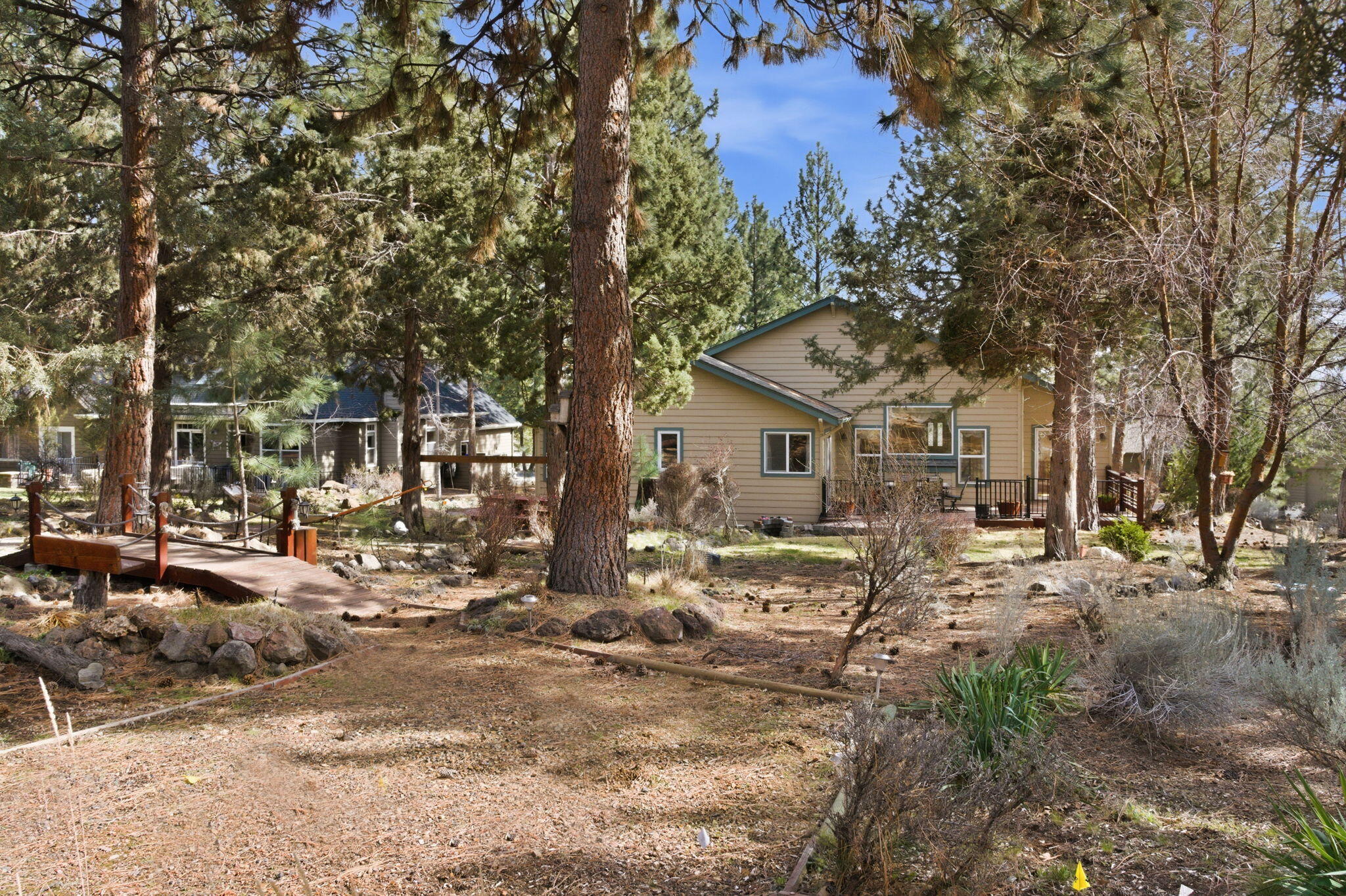 2903 NW Fairway Heights Drive