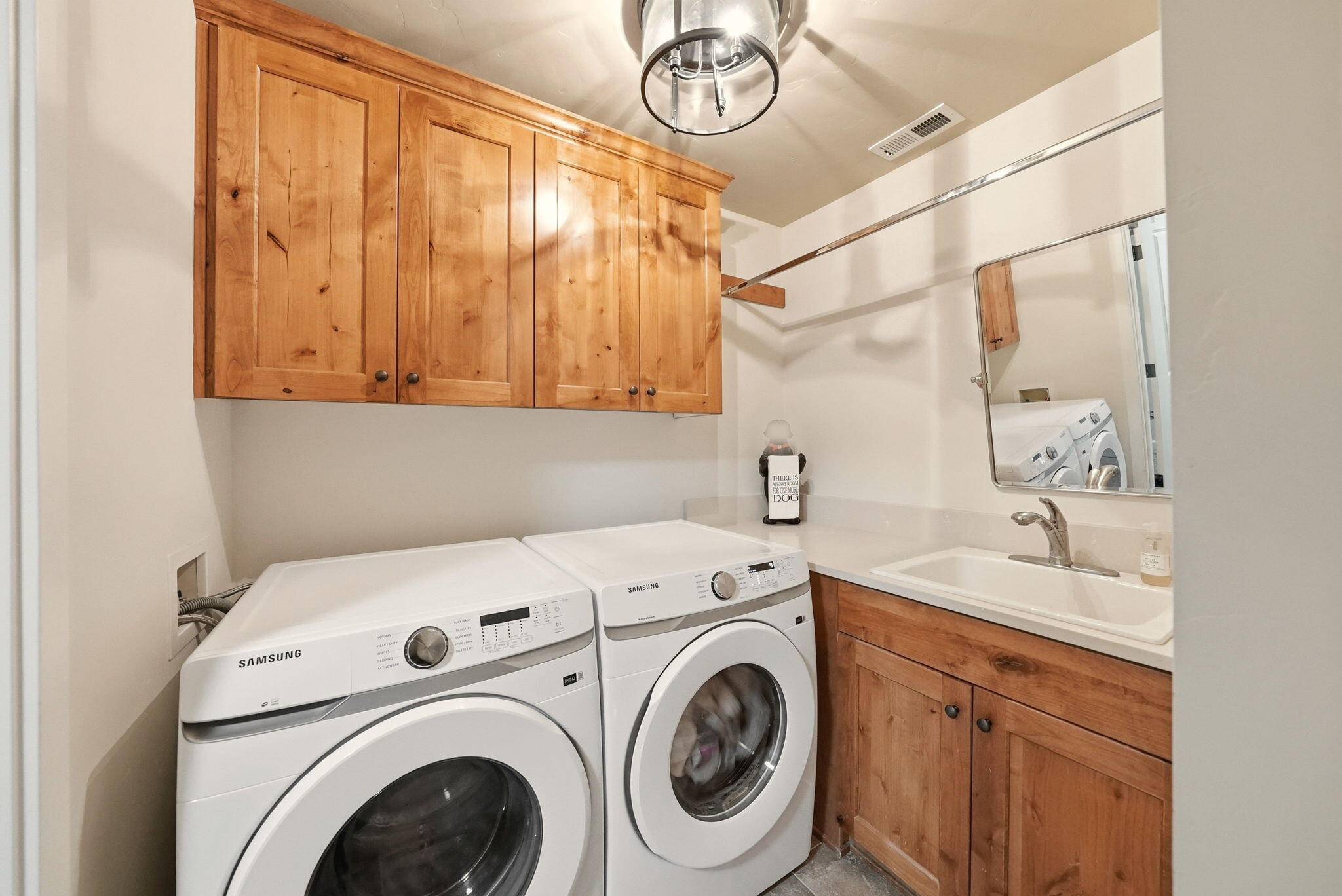 3031 NW Clubhouse Drive