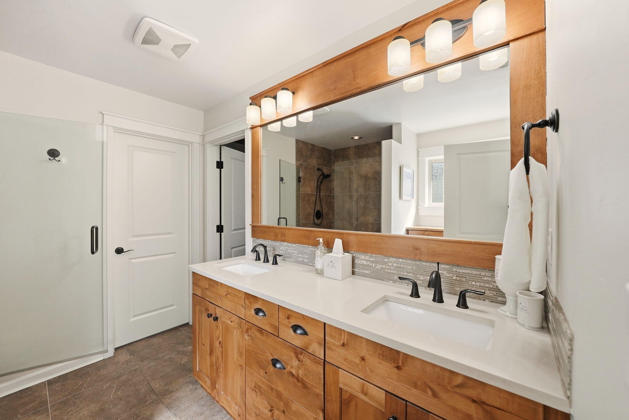 3031 NW Clubhouse Drive