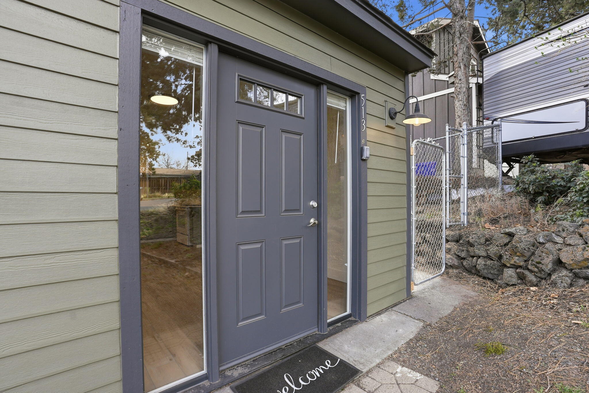 513 NE Irving Avenue