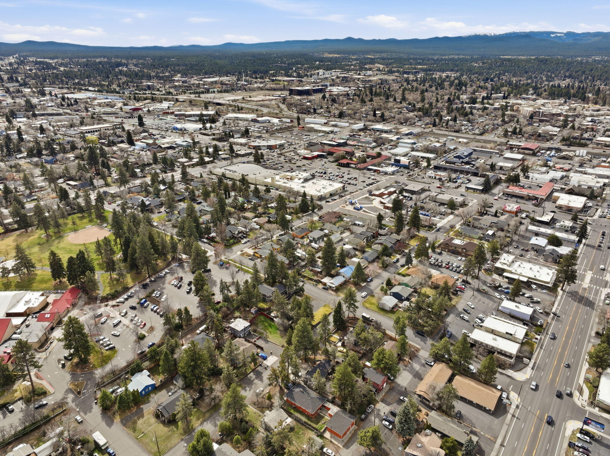 513 NE Irving Avenue