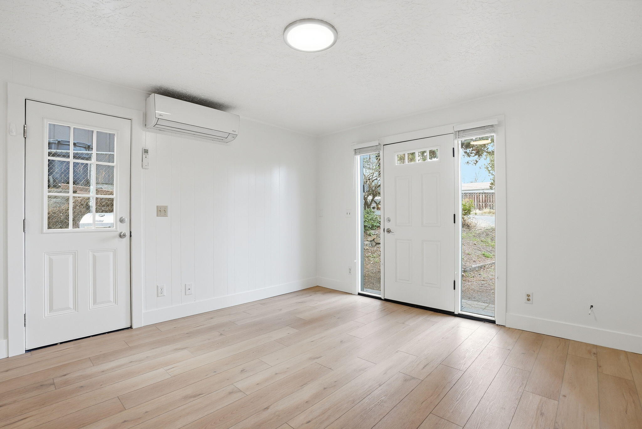 513 NE Irving Avenue