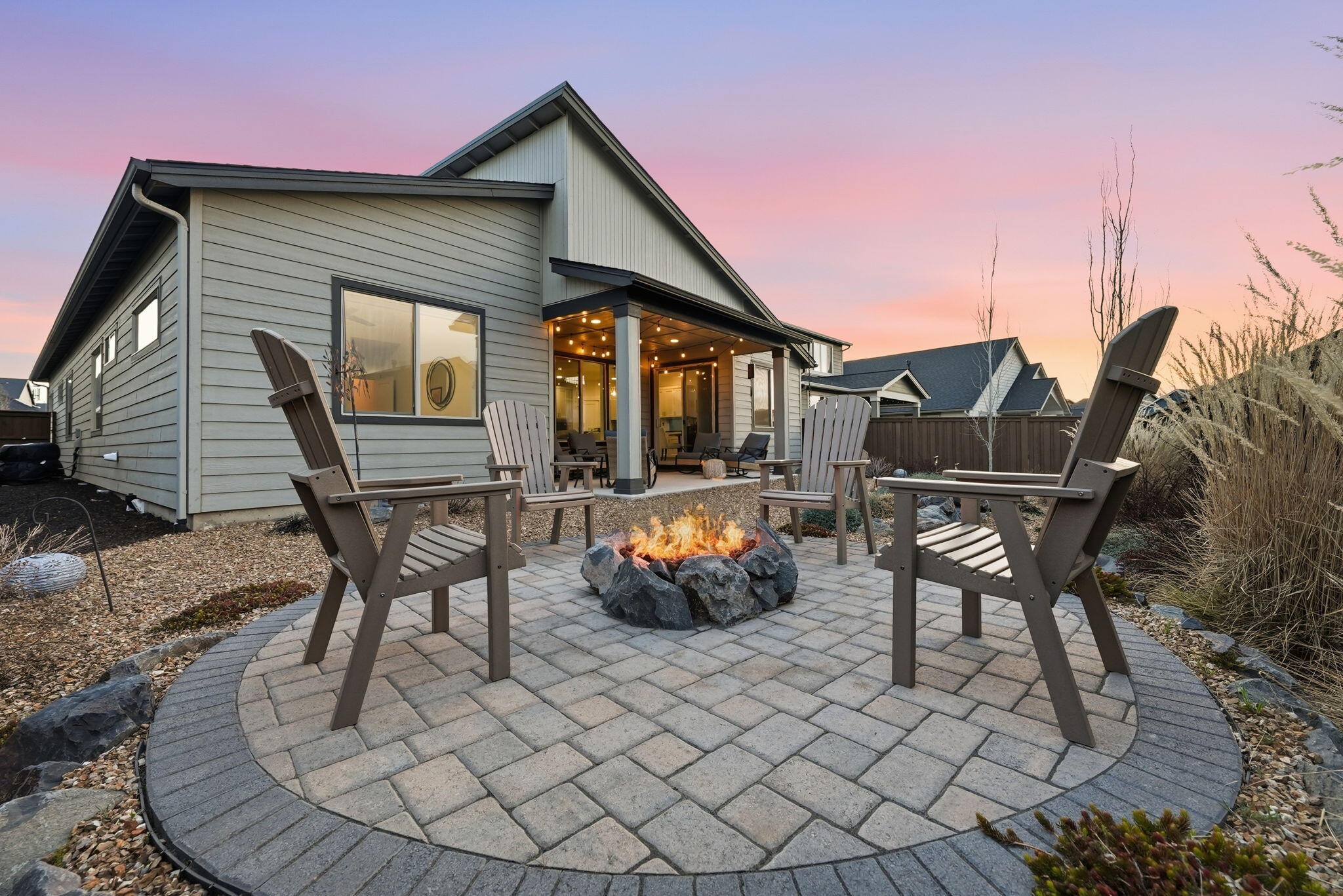 3016 NE Moreno Place