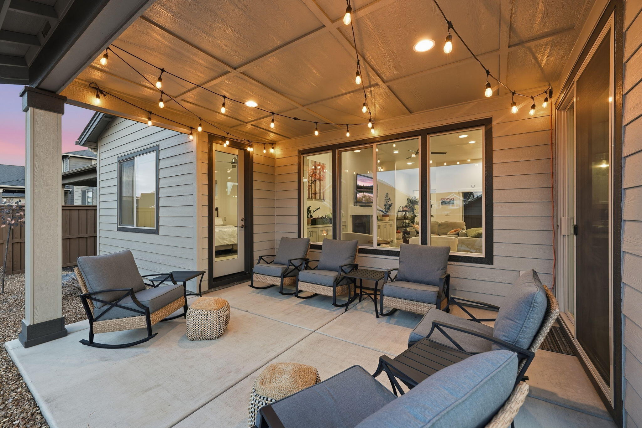 3016 NE Moreno Place