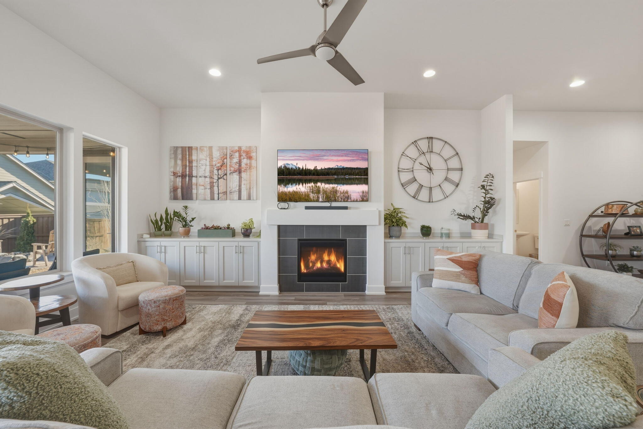 3016 NE Moreno Place