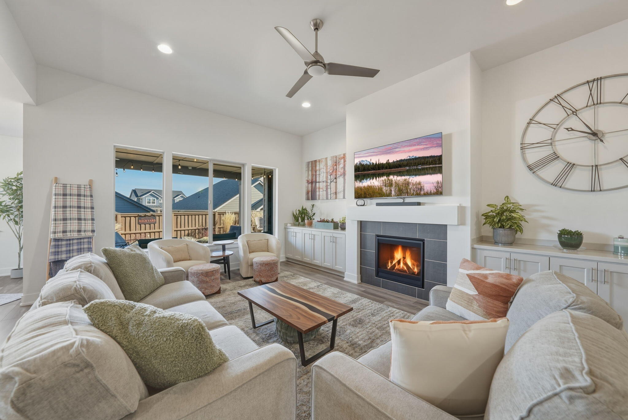 3016 NE Moreno Place