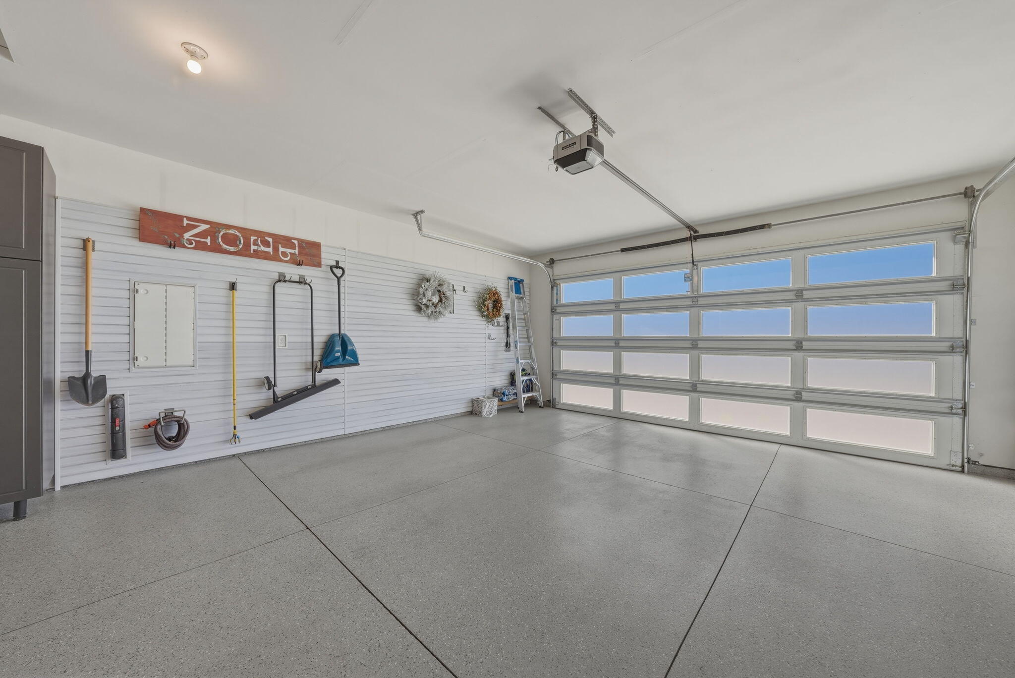 3016 NE Moreno Place