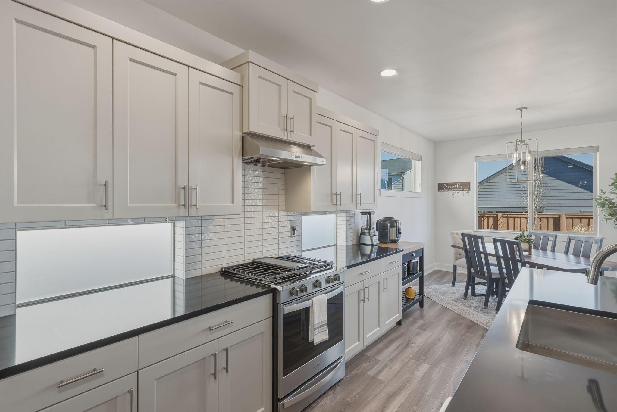 3016 NE Moreno Place