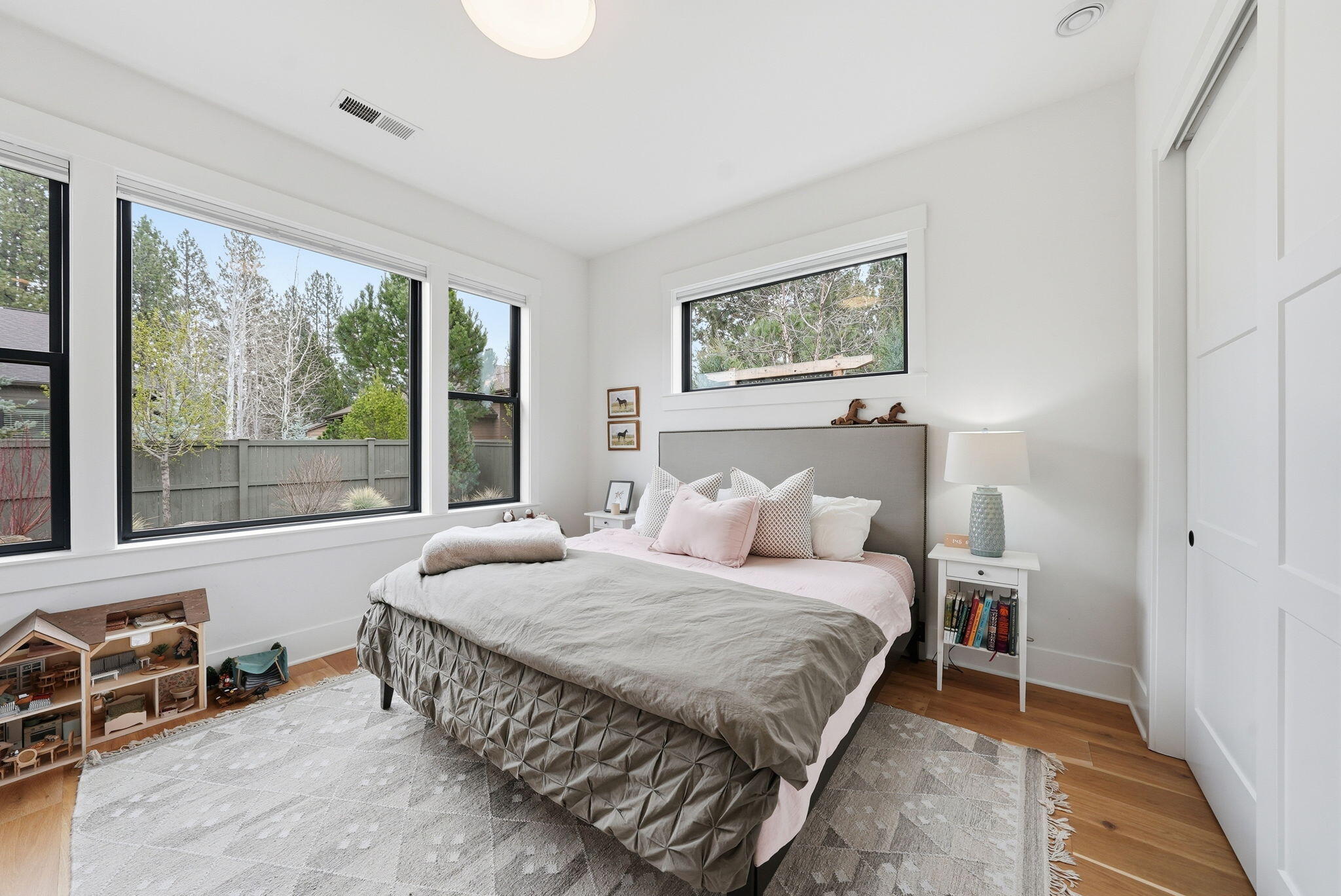 60882 SW Headwaters Loop