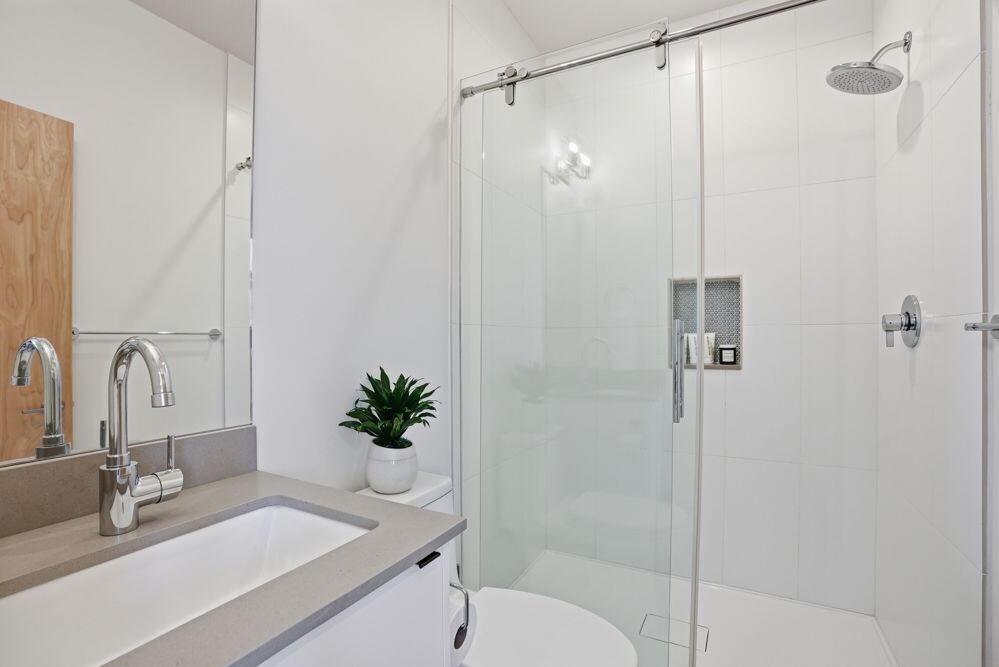 2048 NW Shiraz Court