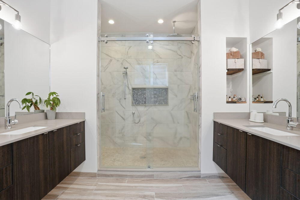 2048 NW Shiraz Court