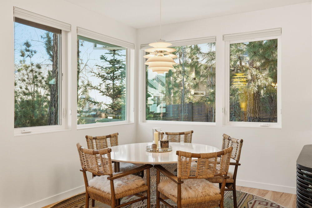 2048 NW Shiraz Court