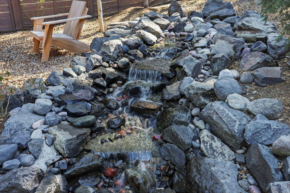 2048 NW Shiraz Court