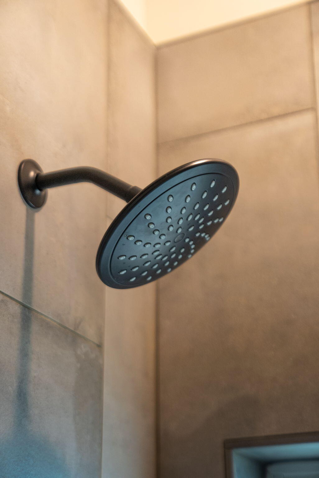 12 SW Roosevelt Avenue