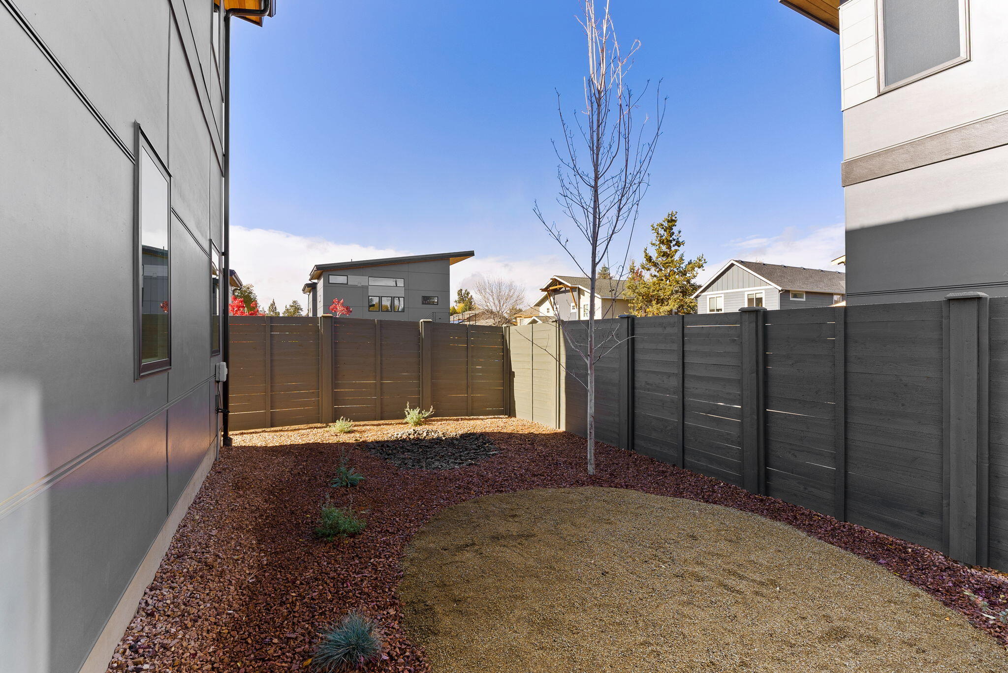 12 SW Roosevelt Avenue