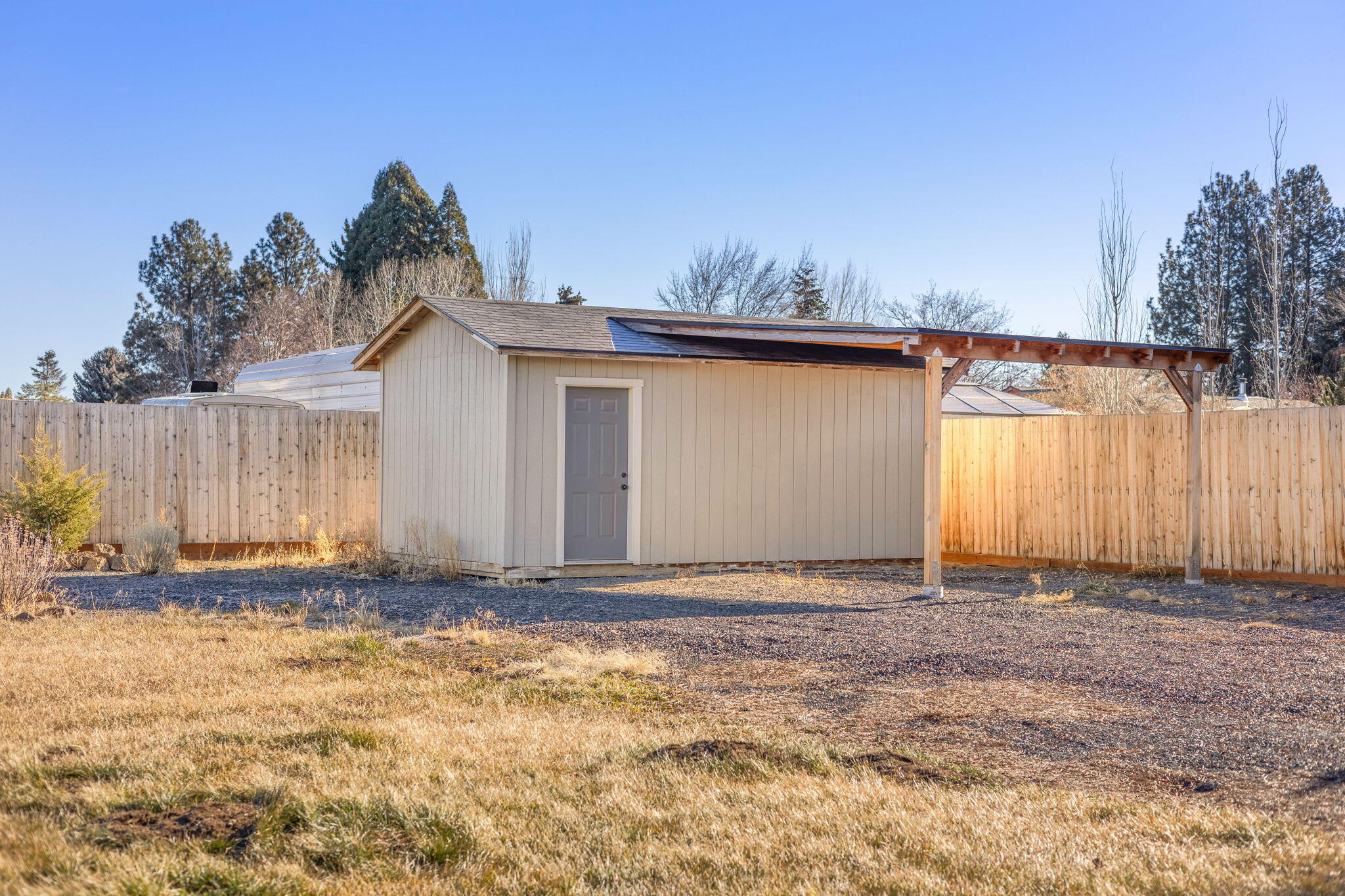 62960 Clyde Lane