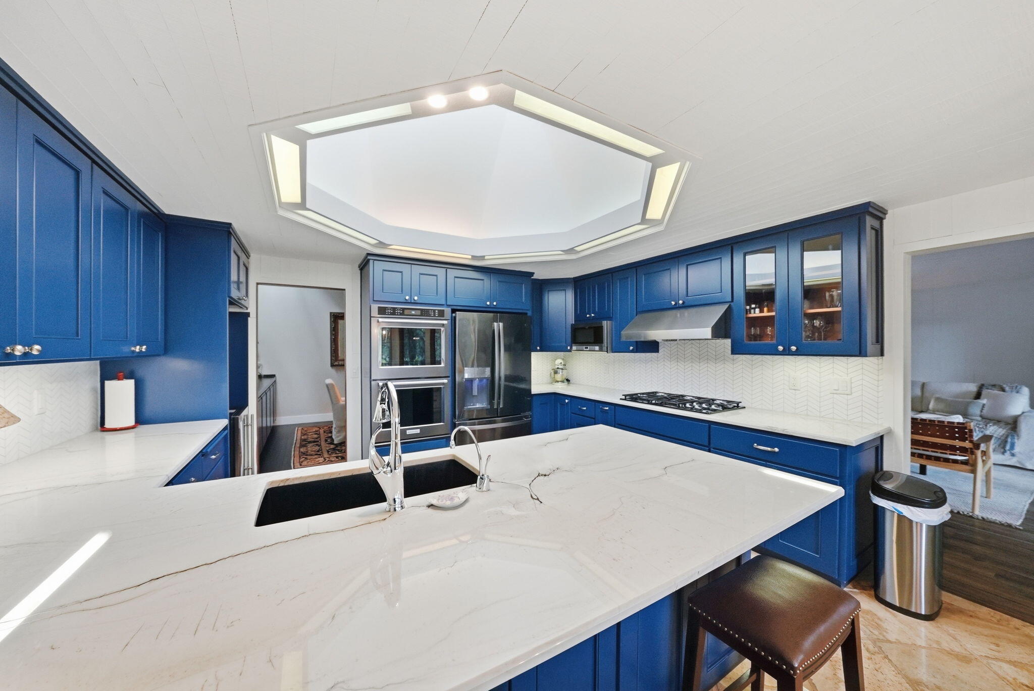 20344 Donkey Sled Road