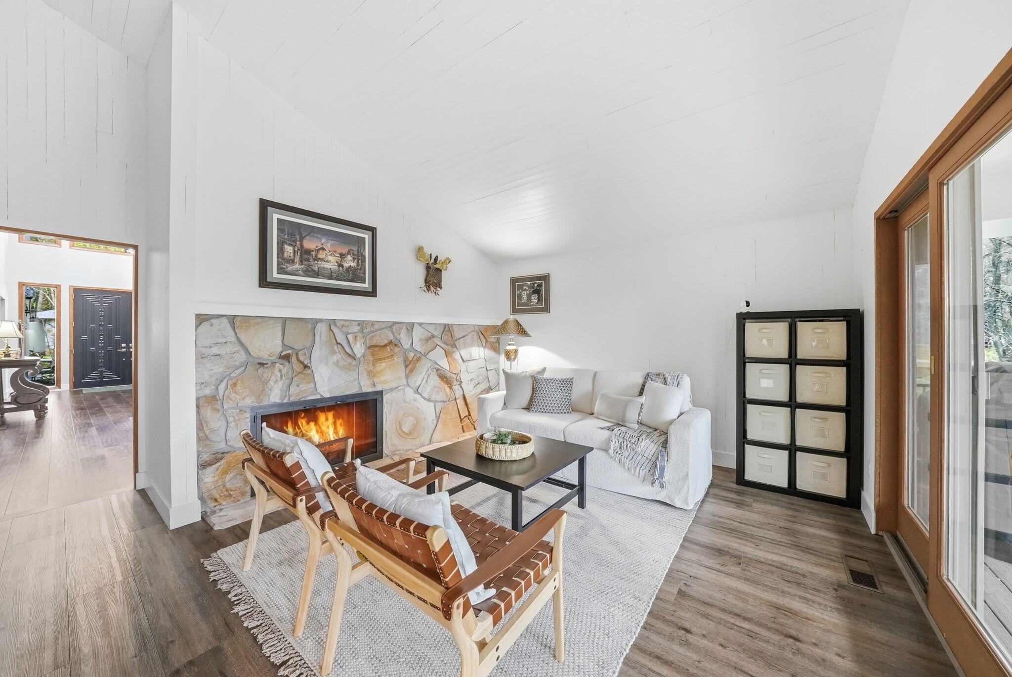 20344 Donkey Sled Road