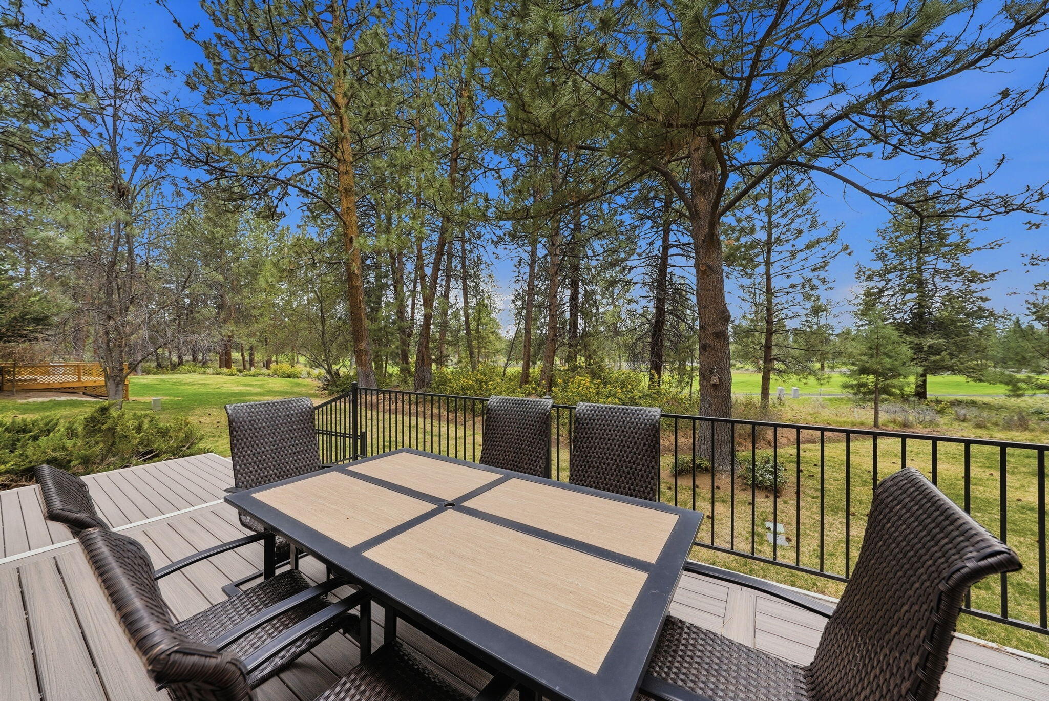 20344 Donkey Sled Road