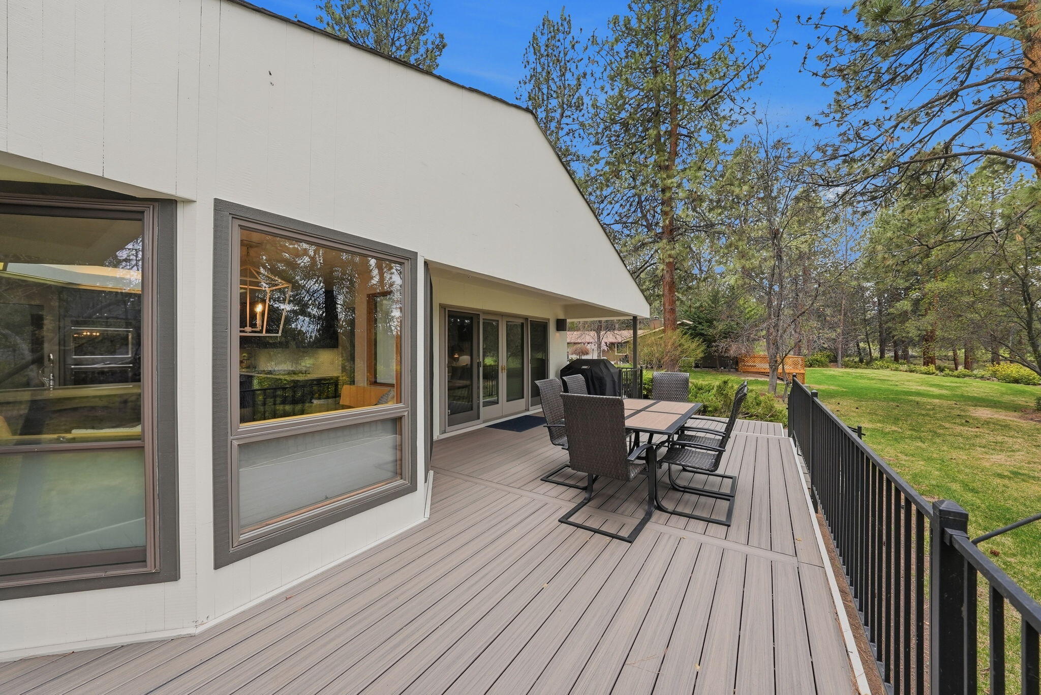 20344 Donkey Sled Road