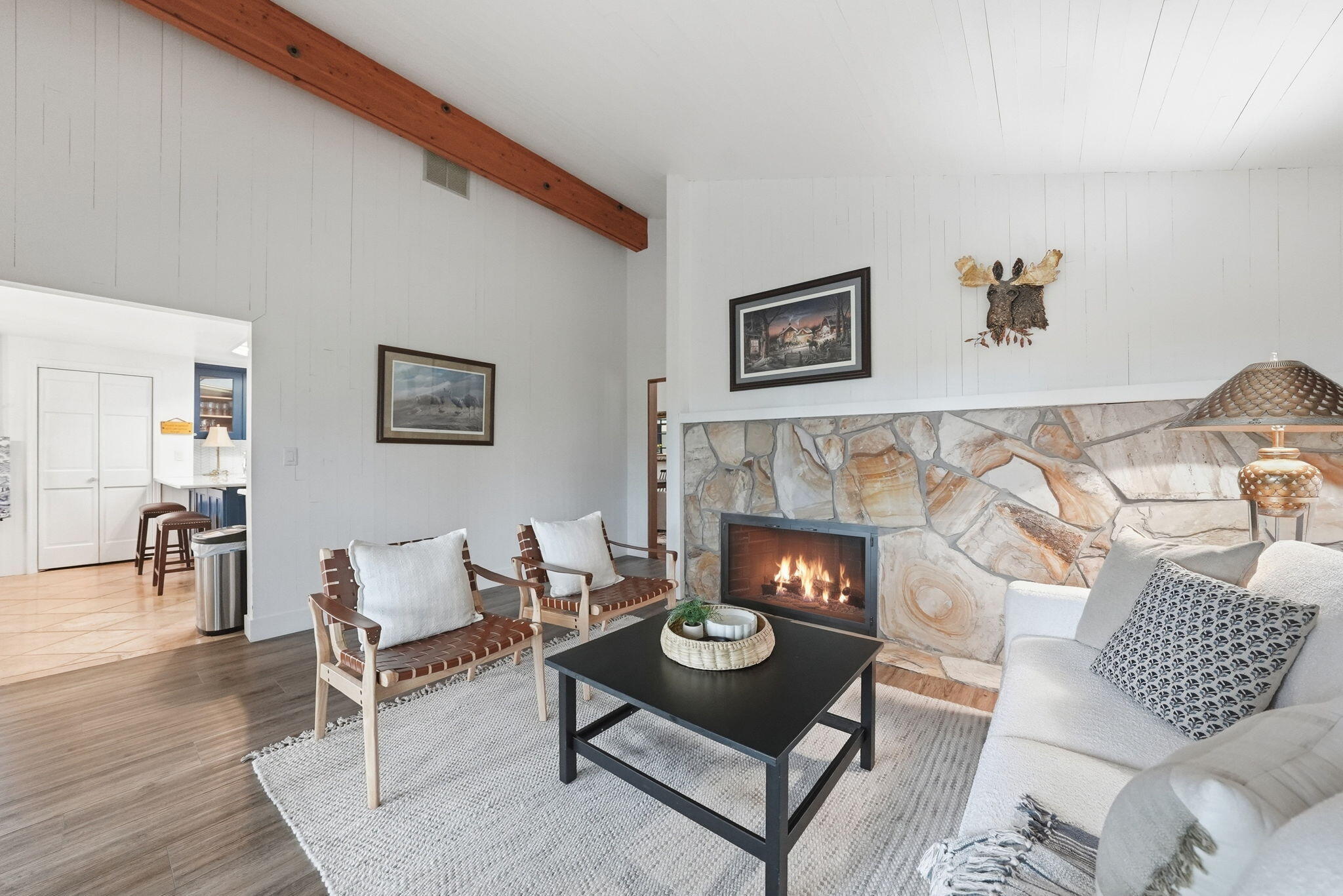 20344 Donkey Sled Road