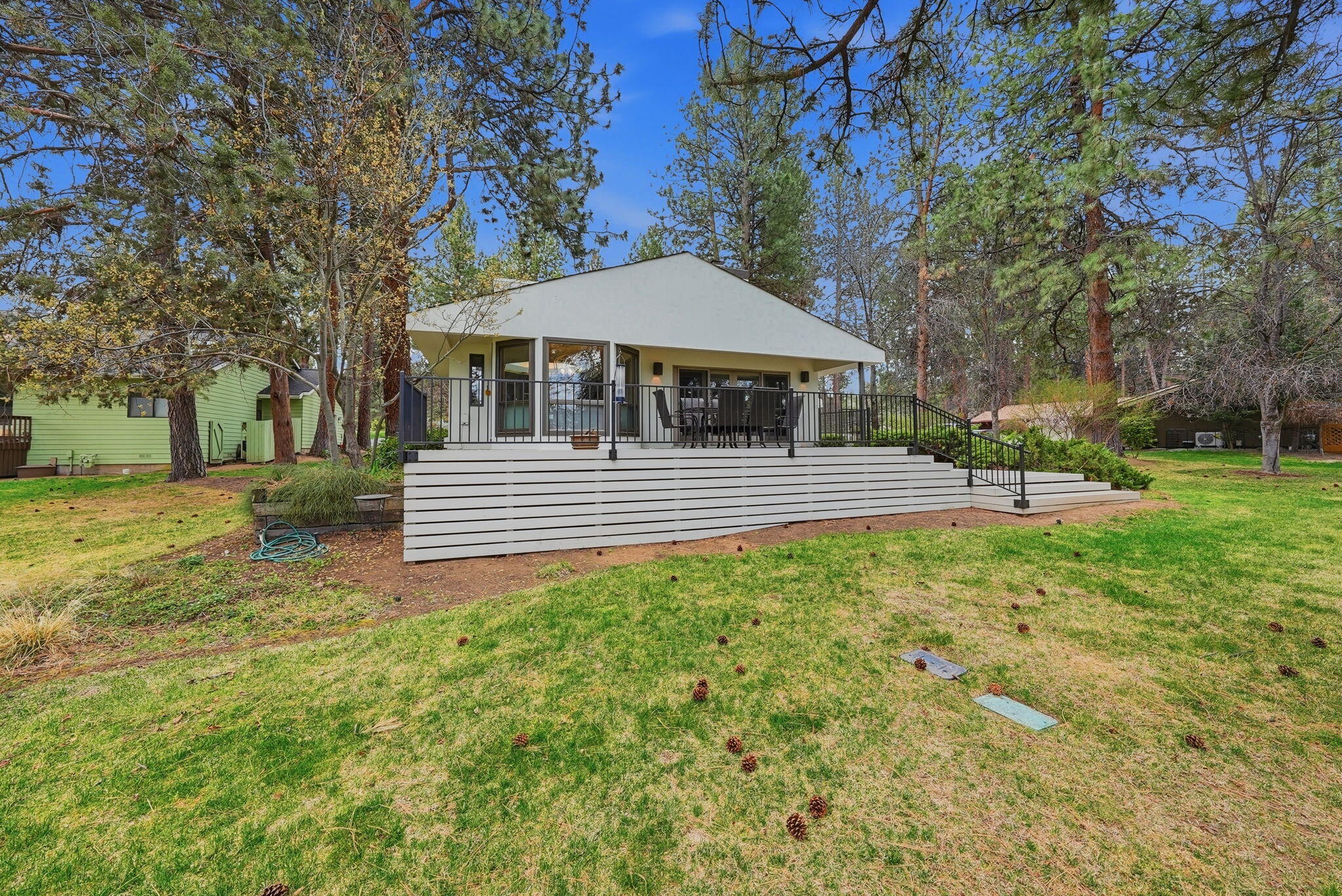 20344 Donkey Sled Road