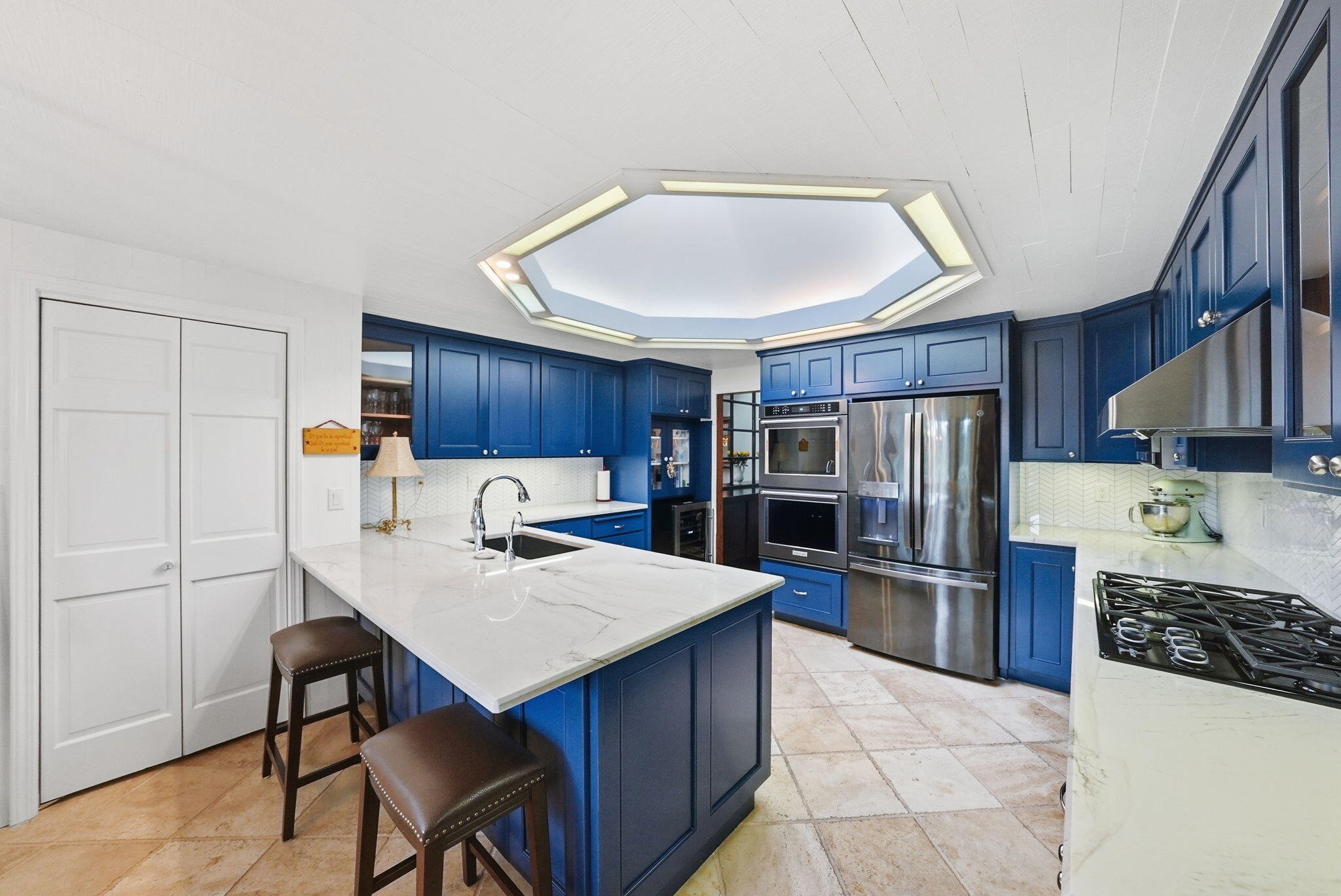 20344 Donkey Sled Road