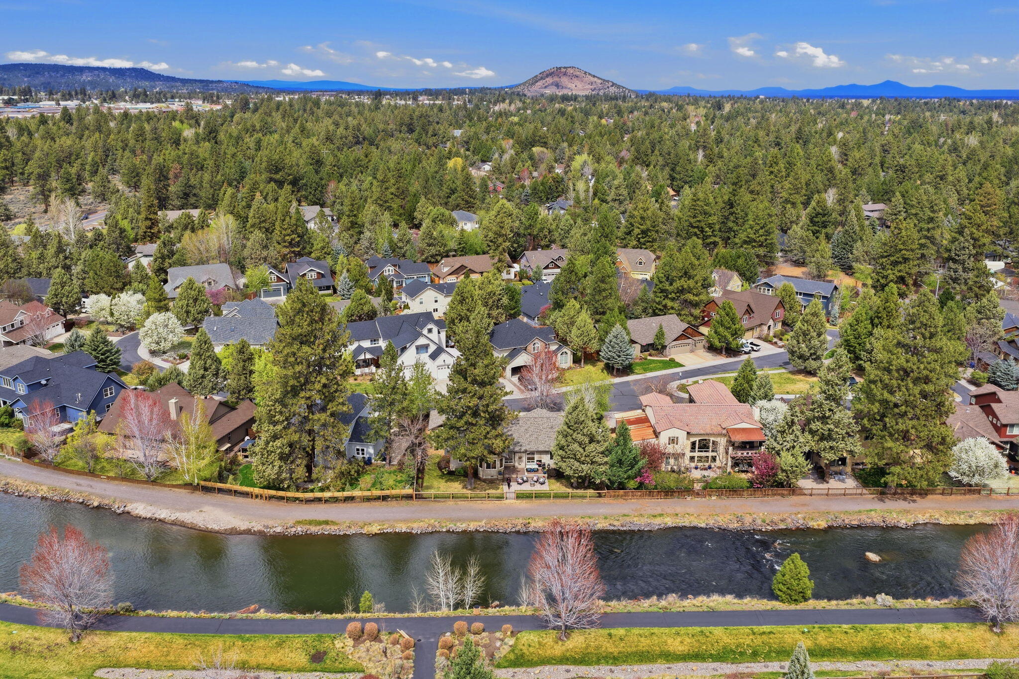 61173 Ridgewater Loop