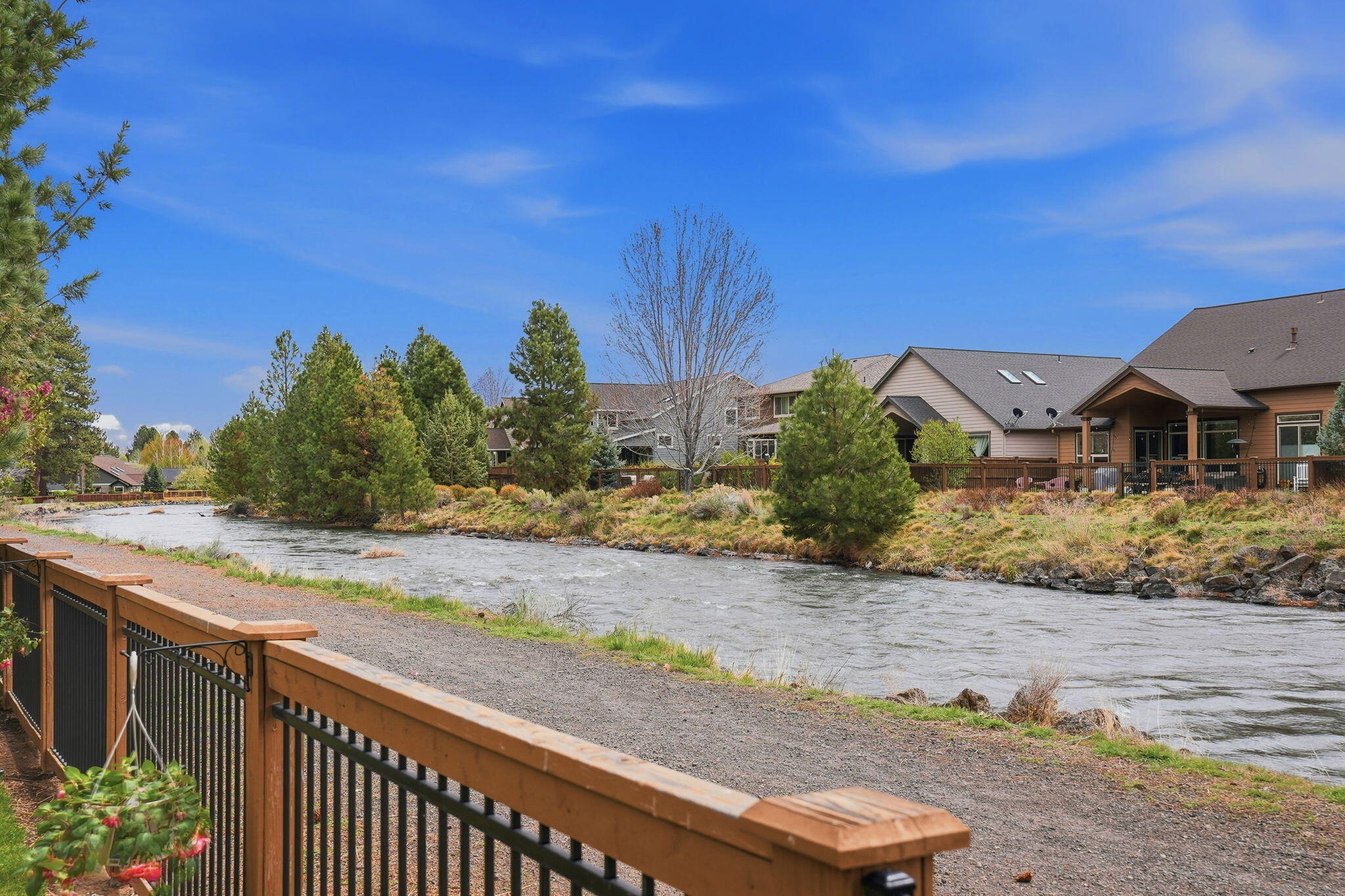 61173 Ridgewater Loop