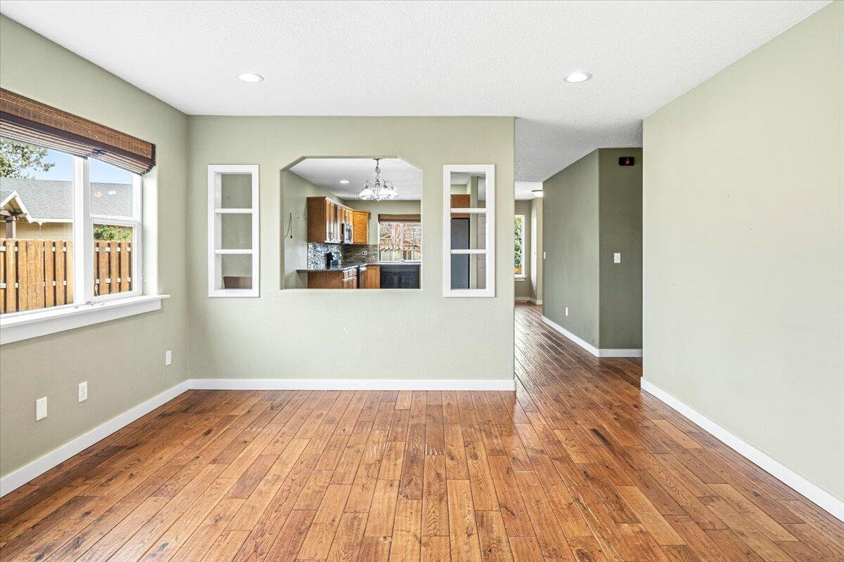2232 SW Newberry Court