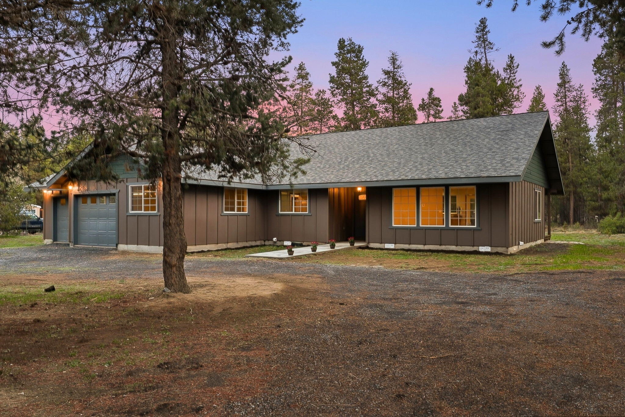 15905 Pine Lane
