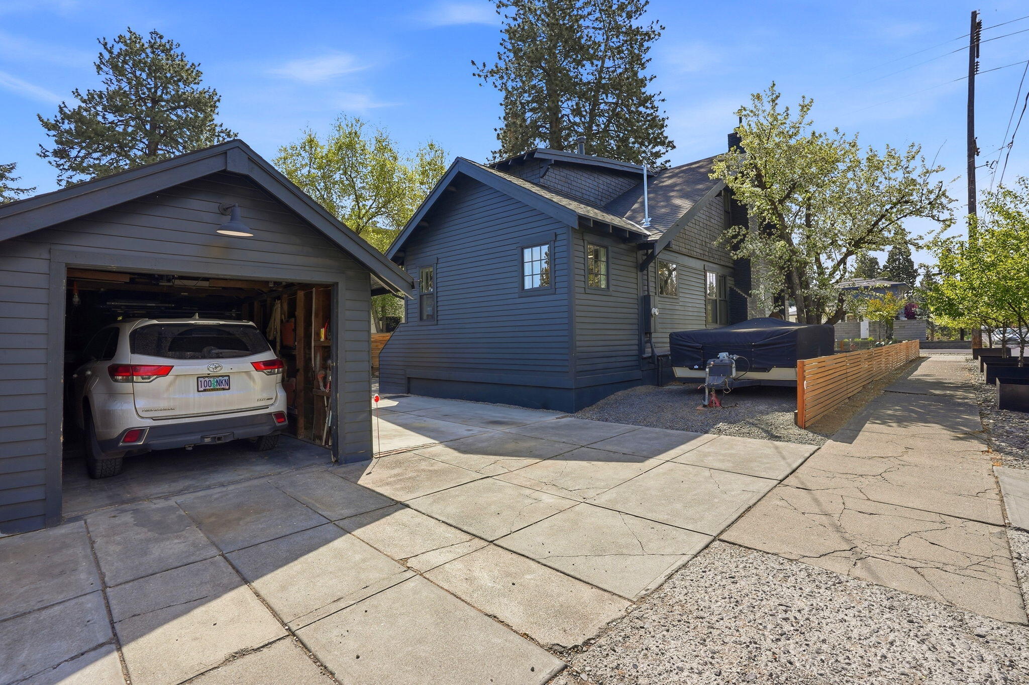 94 NW Portland Avenue