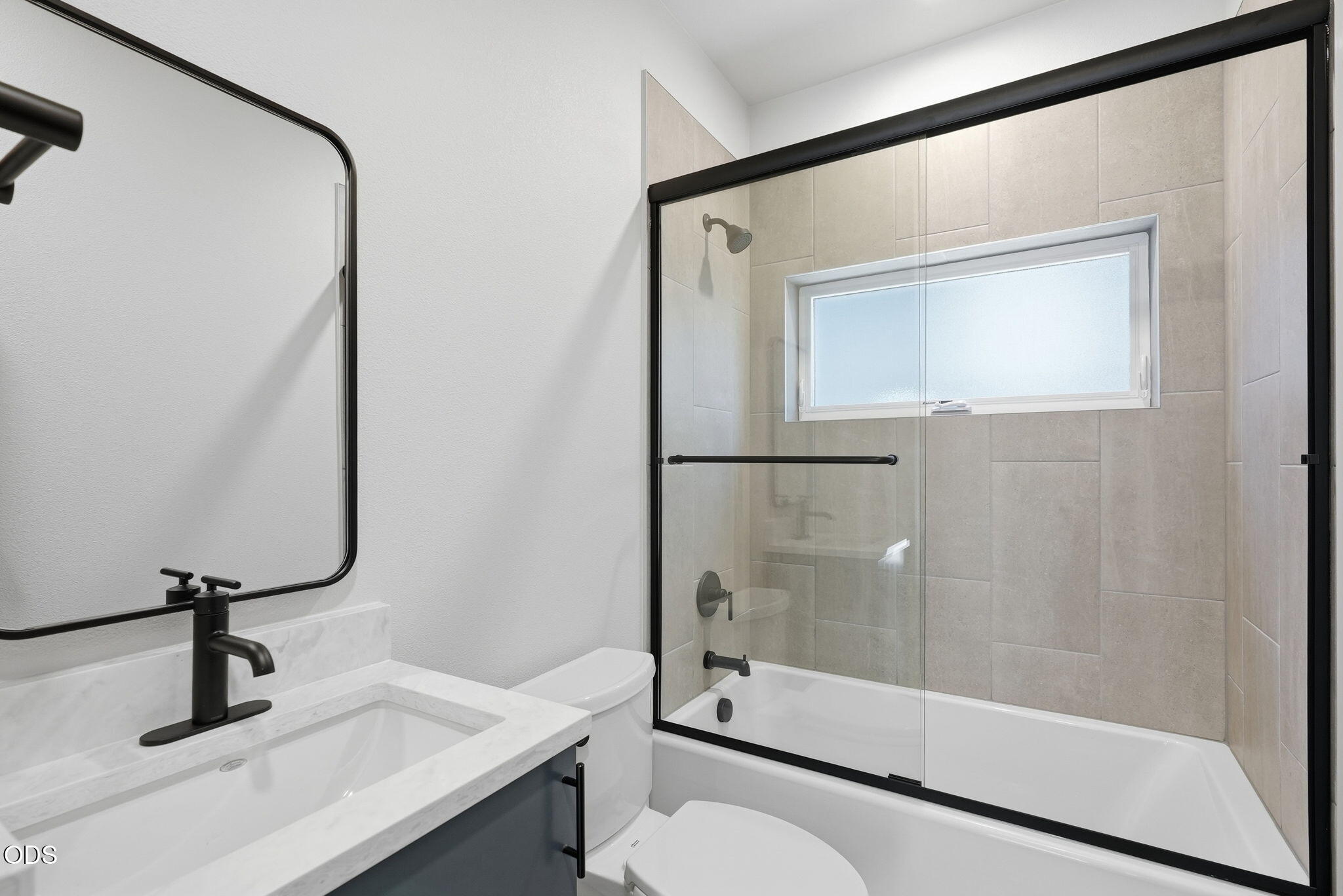 24 SW Roosevelt Avenue, 3