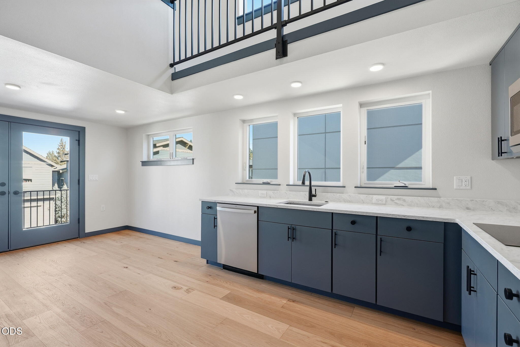 24 SW Roosevelt Avenue, 3