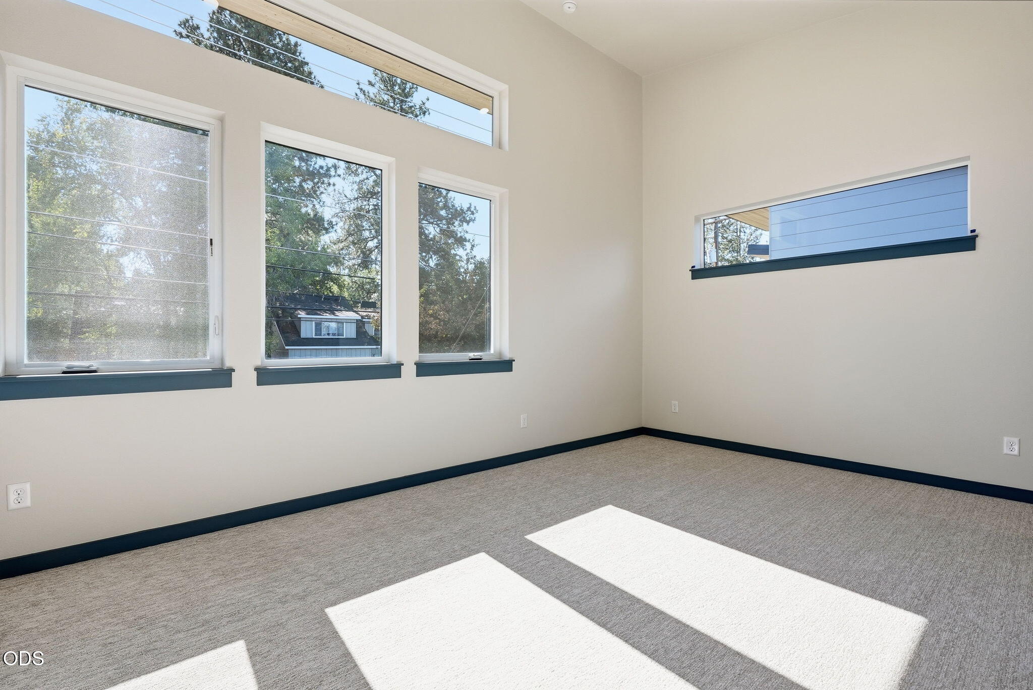 24 SW Roosevelt Avenue, 3