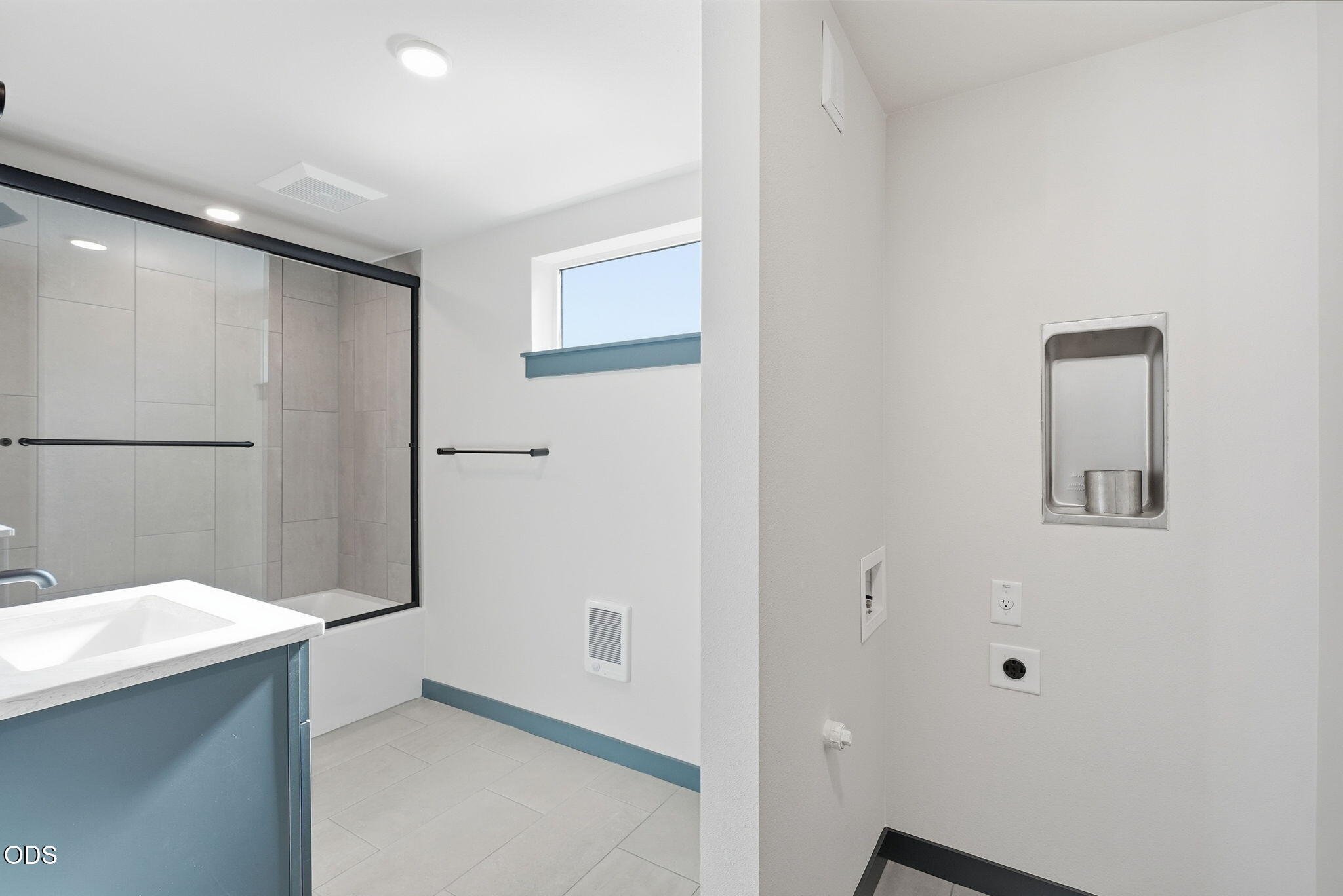 24 SW Roosevelt Avenue, 3