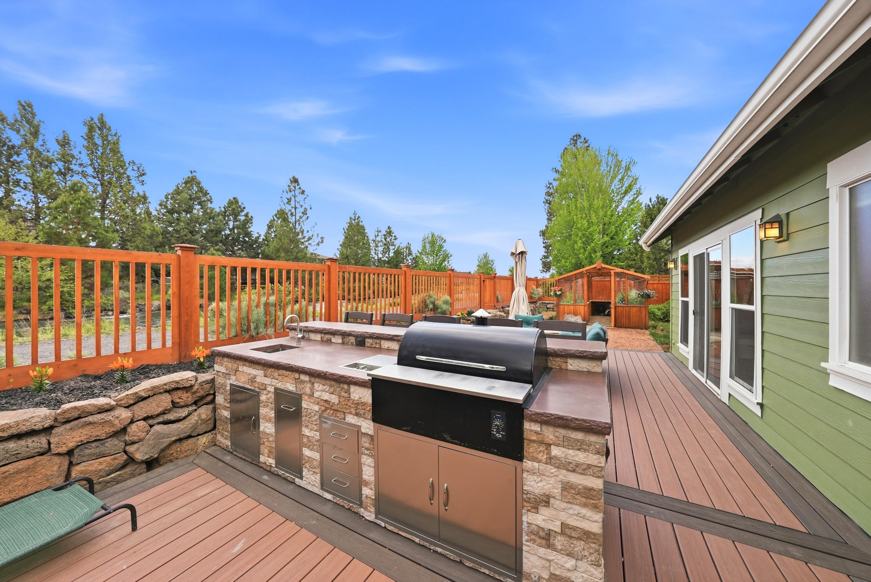 61153 Ridgewater Loop