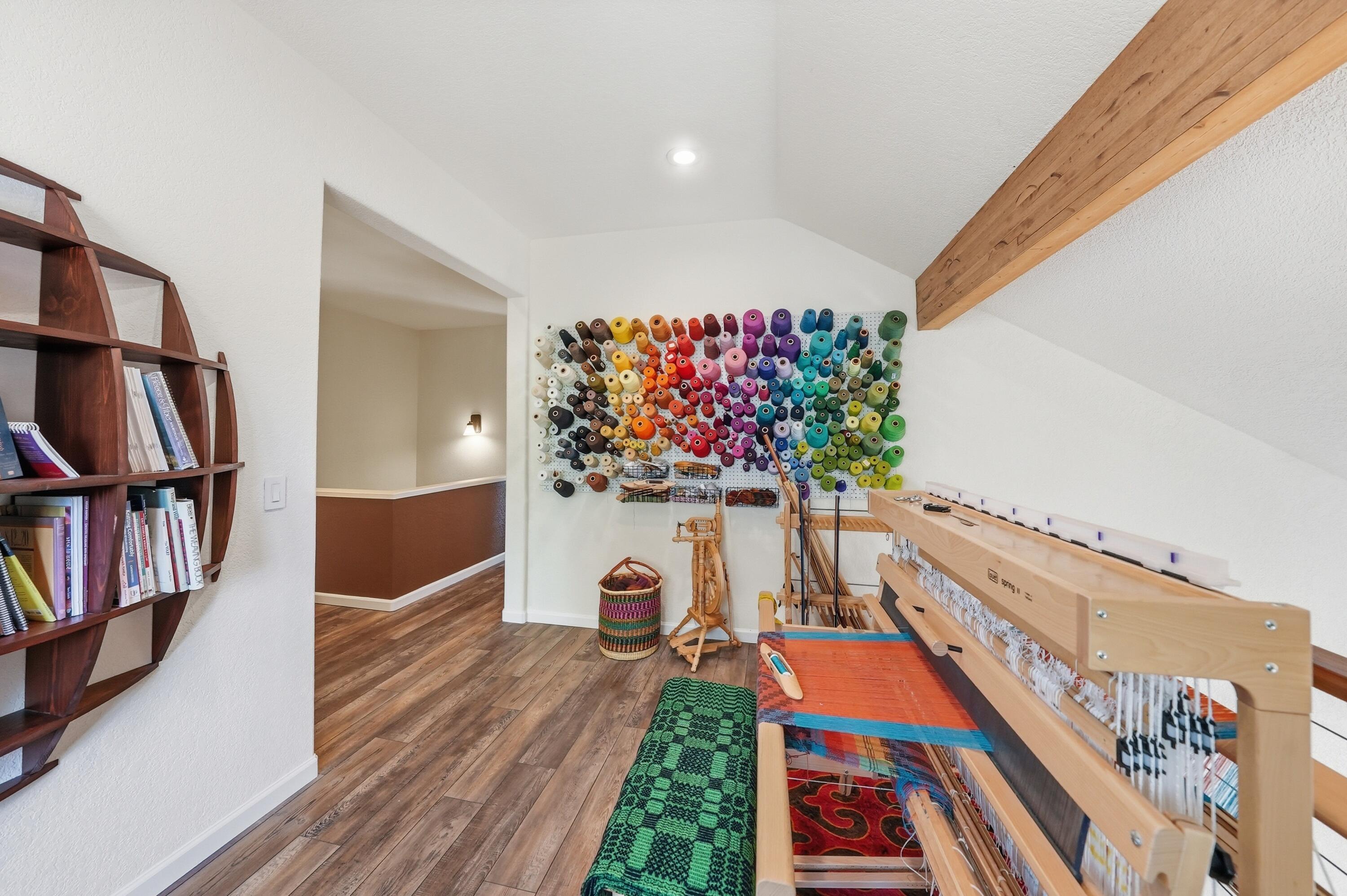 61153 Ridgewater Loop