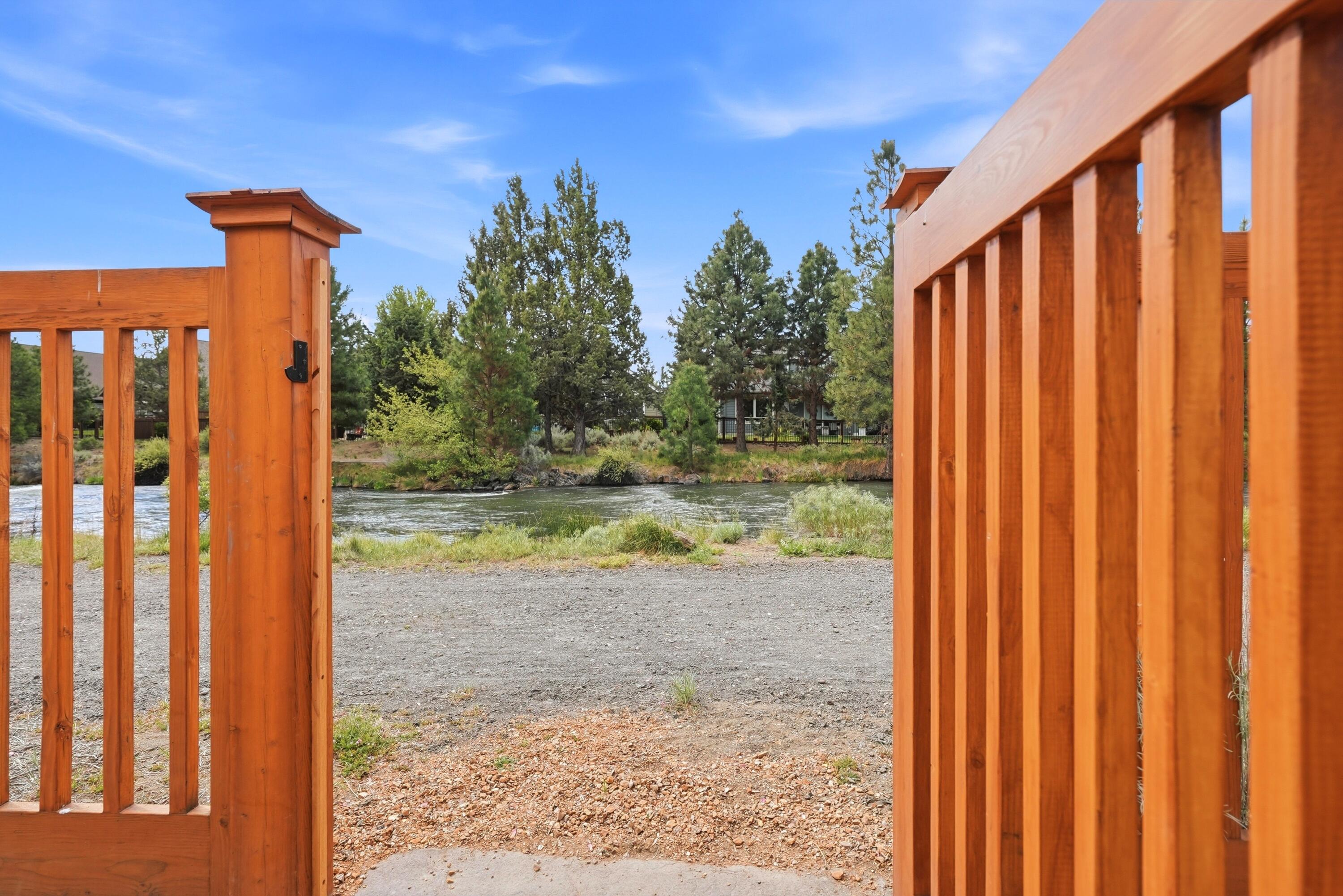 61153 Ridgewater Loop