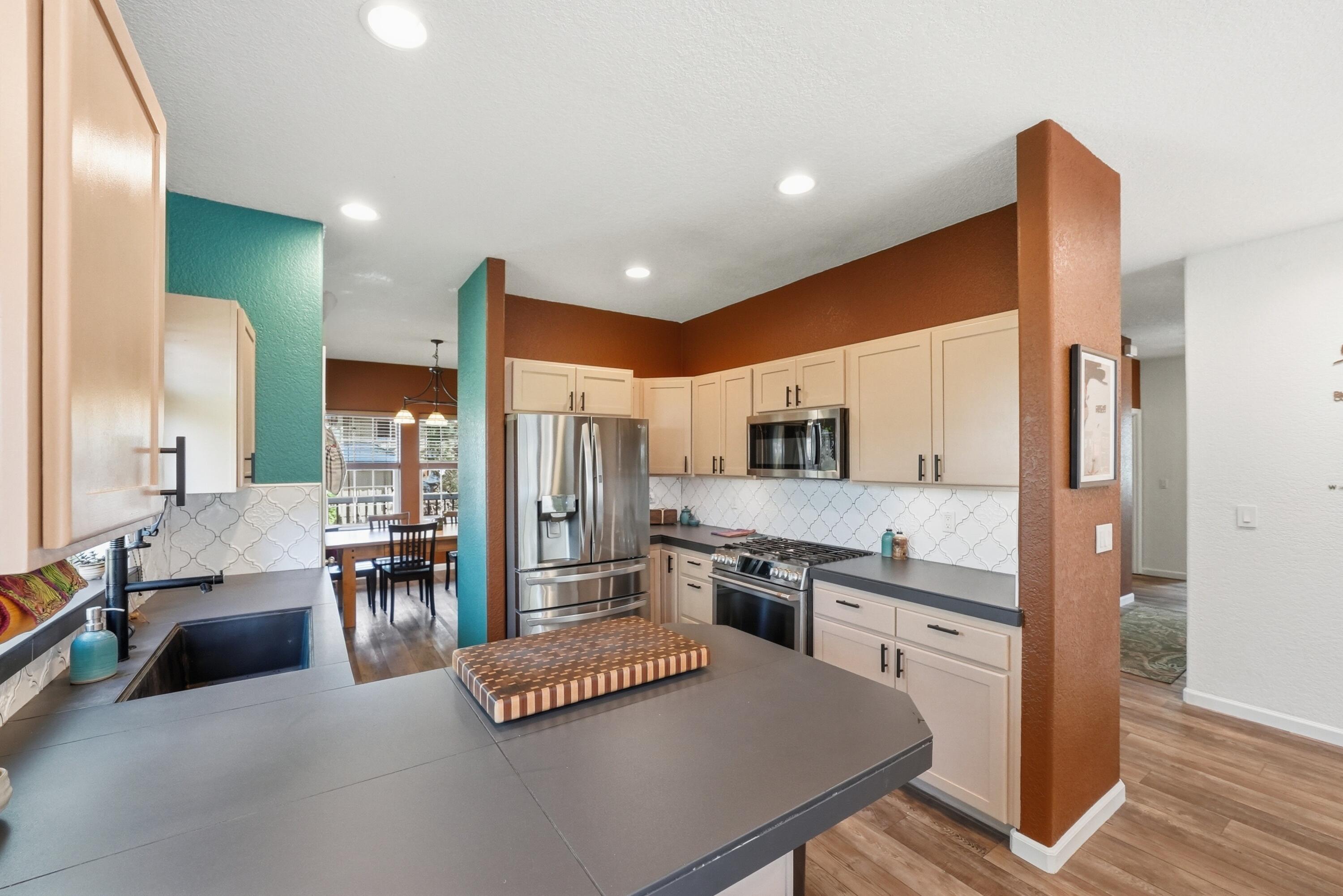 61153 Ridgewater Loop