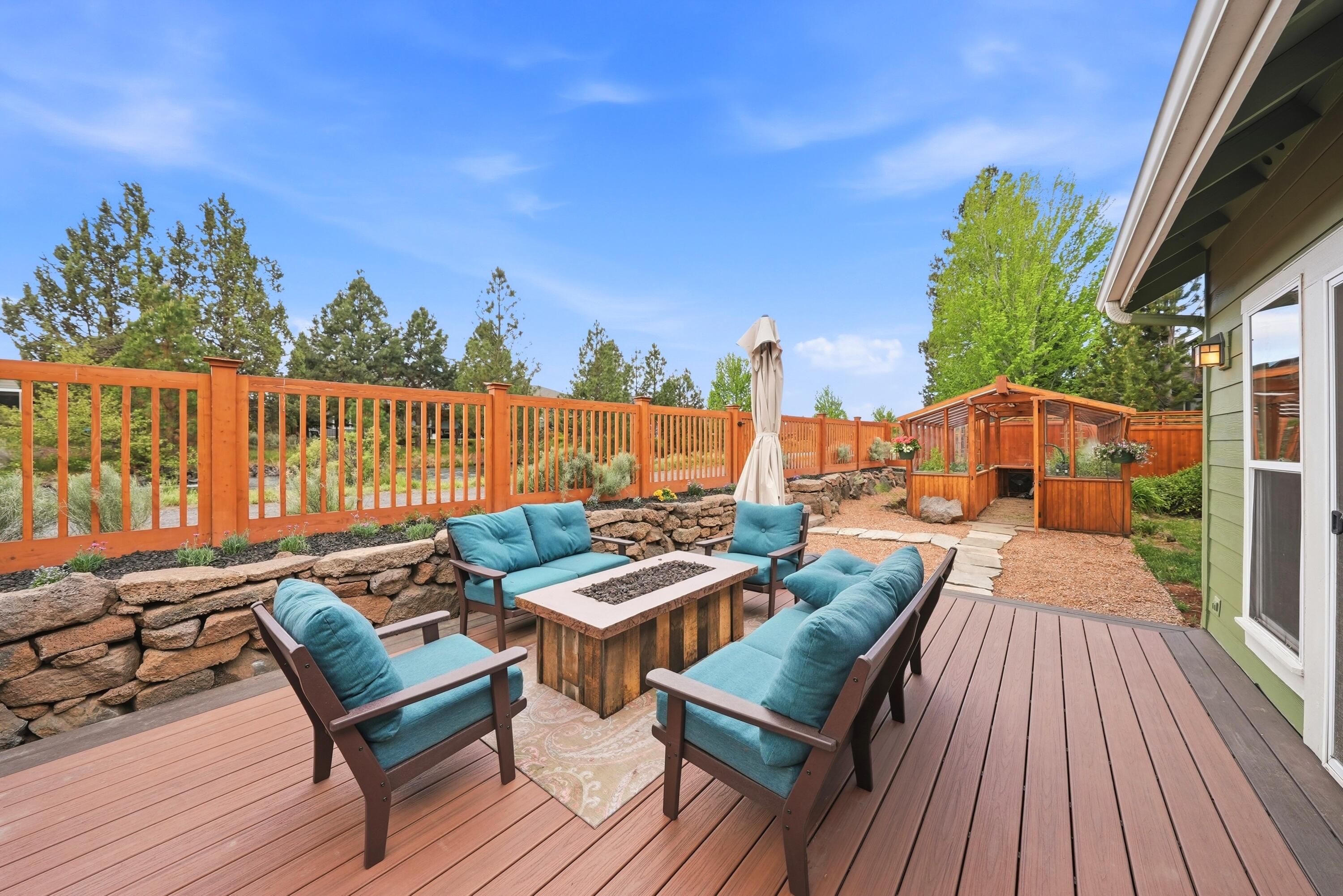 61153 Ridgewater Loop