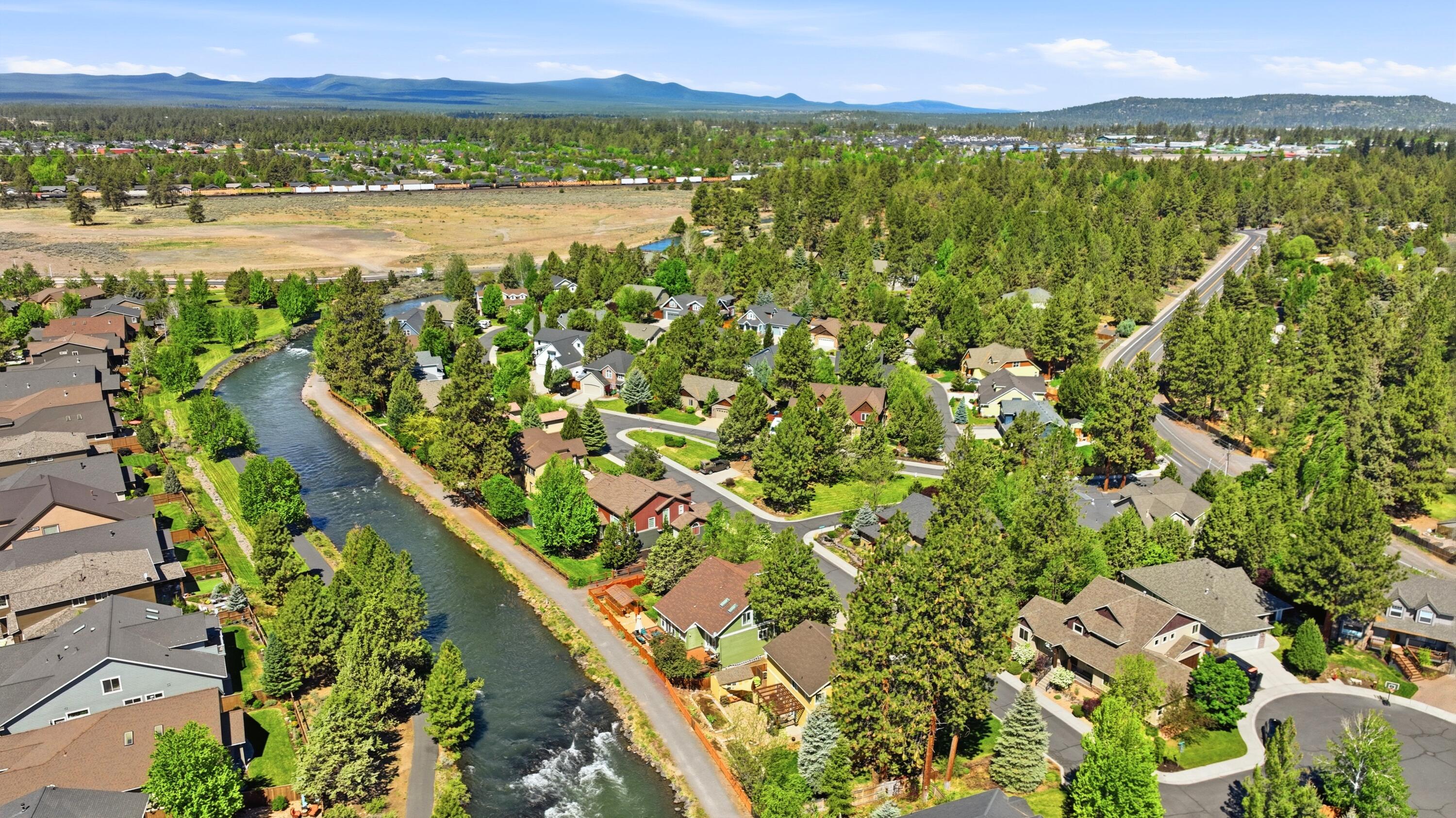 61153 Ridgewater Loop