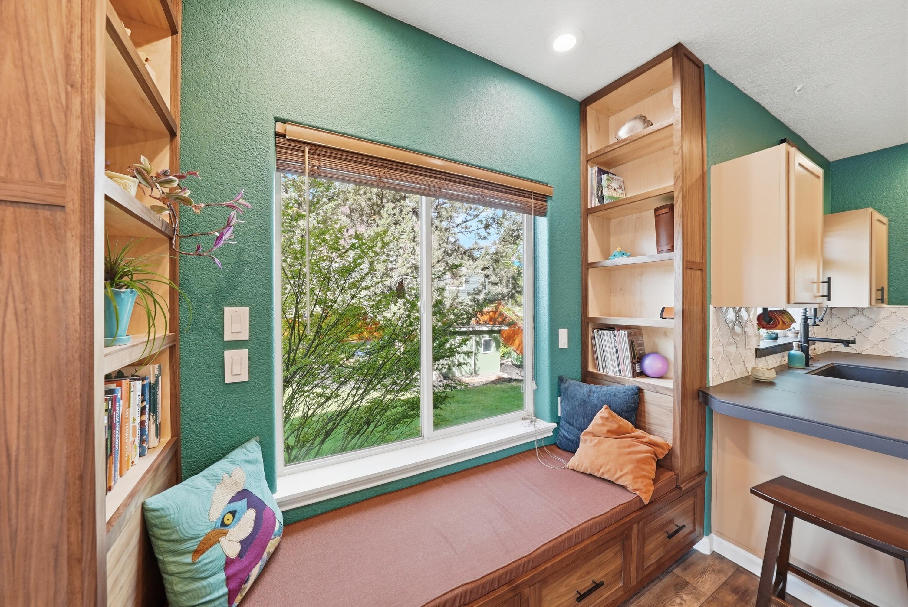 61153 Ridgewater Loop